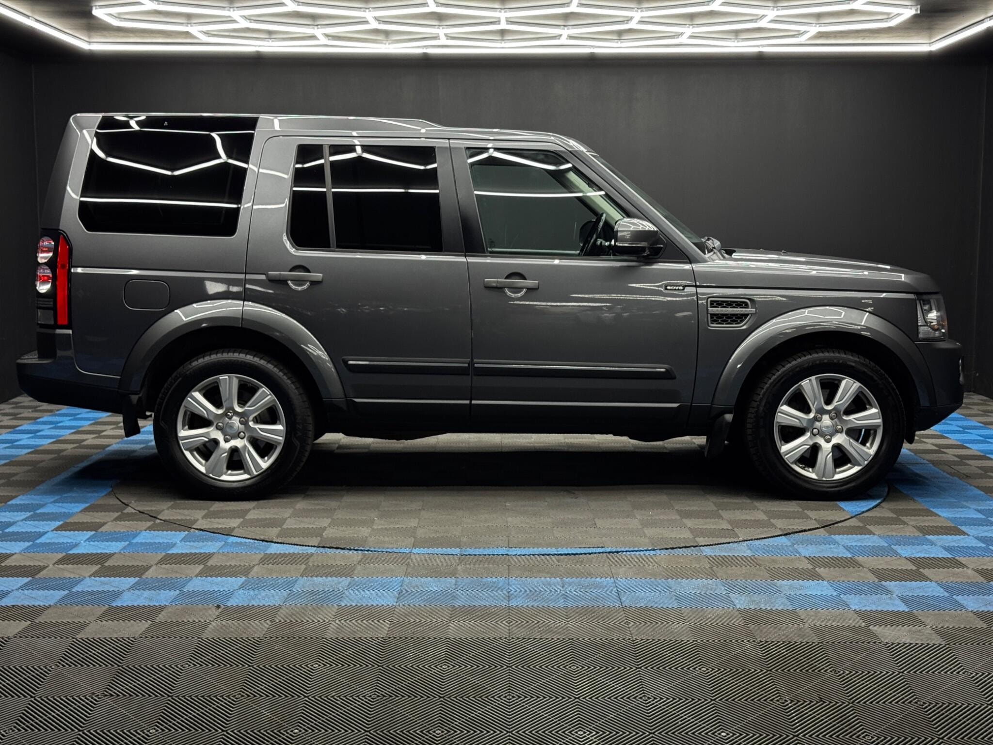 Land Rover Discovery 4 3.0 SD V6 SE Auto 4WD Euro 5 (s/s) 5dr 5dr Automatic 2026