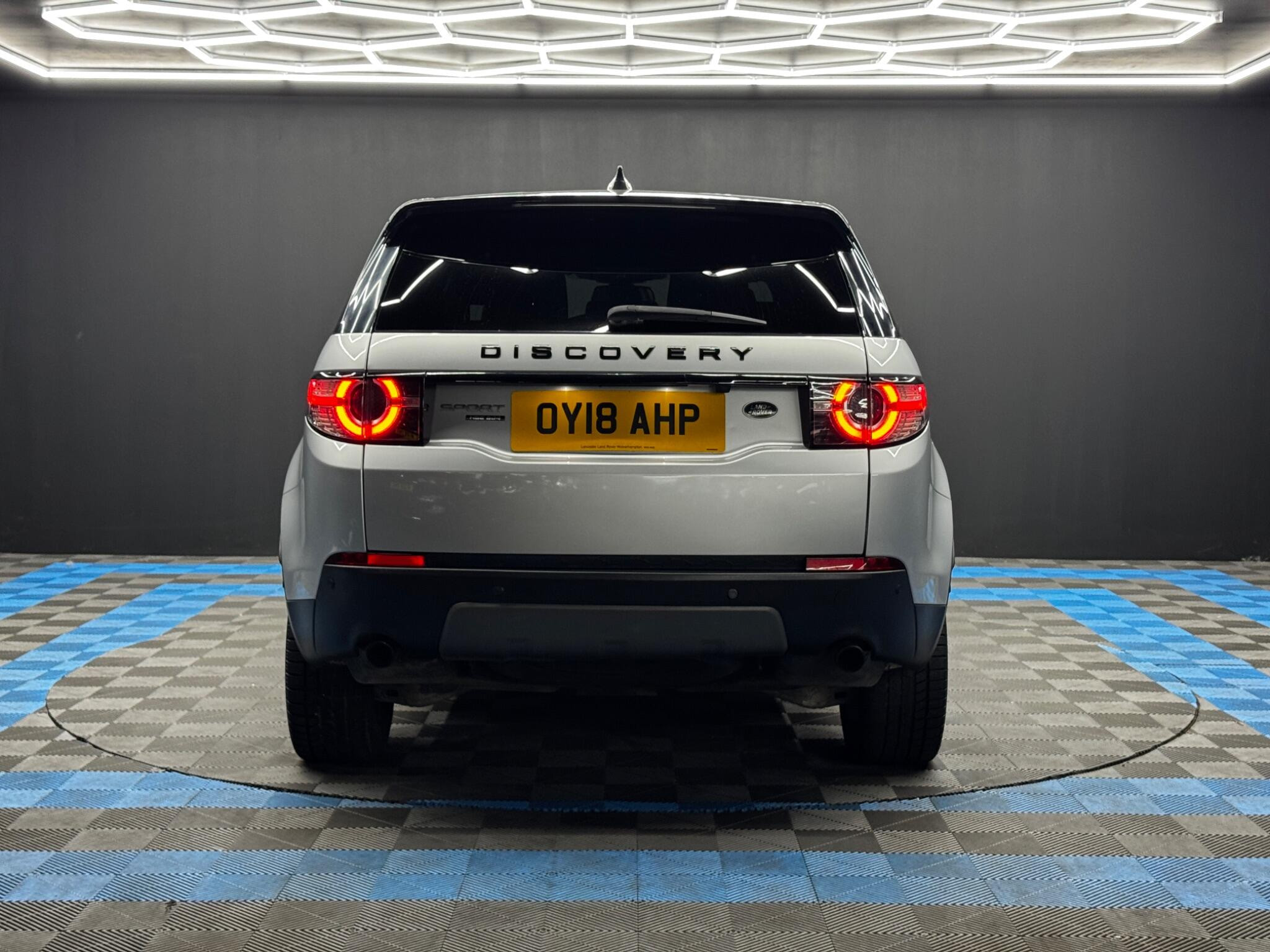 Land Rover Discovery Sport 2.0 SD4 HSE Luxury Auto 4WD Euro 6 (s/s) 5dr 5dr Automatic 2026