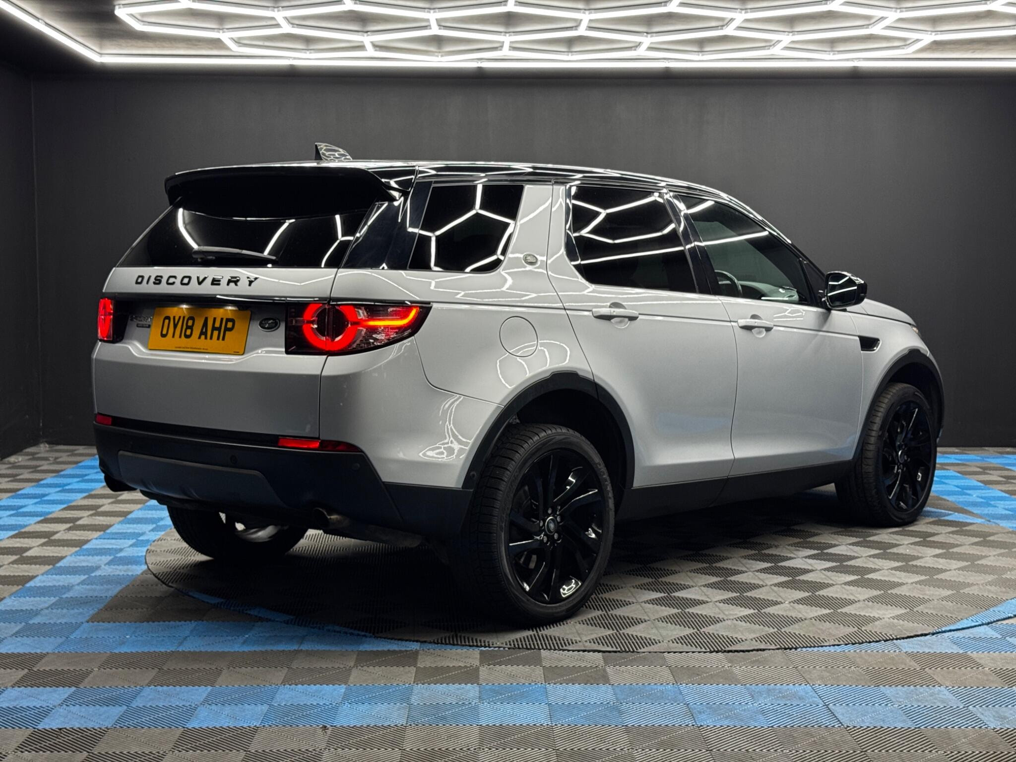 Land Rover Discovery Sport 2.0 SD4 HSE Luxury Auto 4WD Euro 6 (s/s) 5dr 5dr Automatic 2026