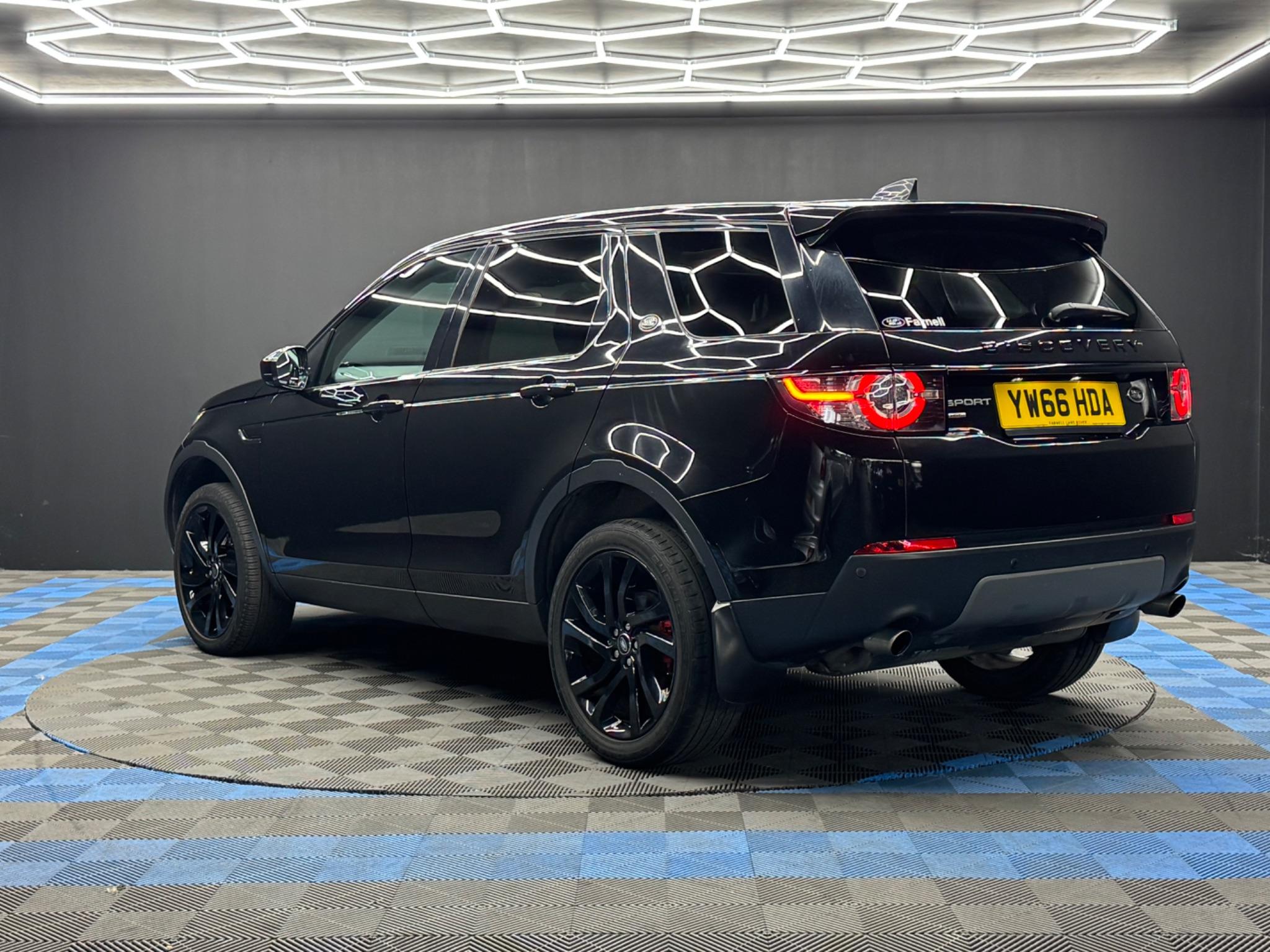 Land Rover Discovery Sport 2.0 TD4 HSE Black Auto 4WD Euro 6 (s/s) 5dr 5dr Automatic 2026