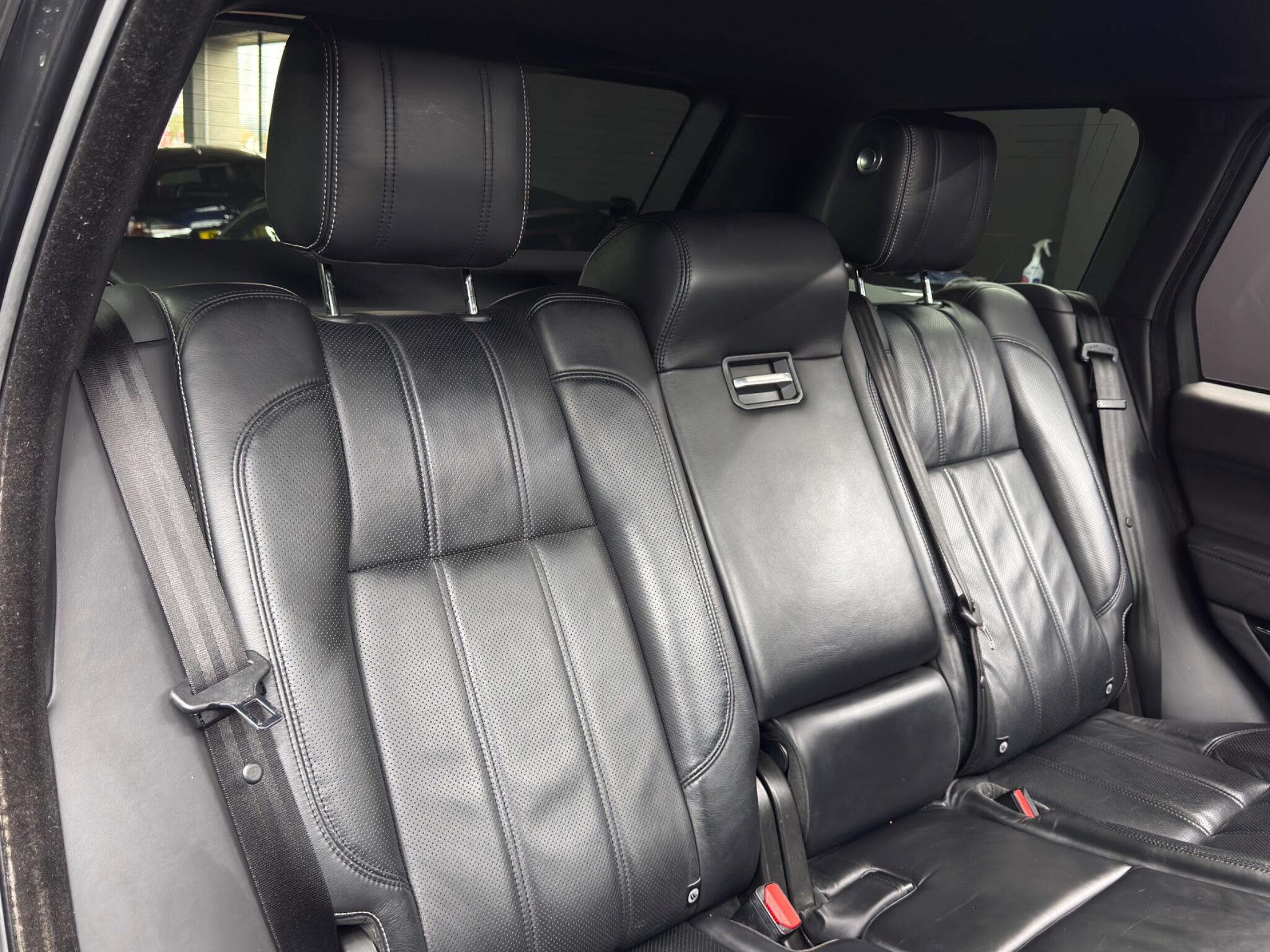 Land Rover Range Rover 3.0 TD V6 Vogue SE Auto 4WD Euro 6 (s/s) 5dr 5dr Automatic 2026