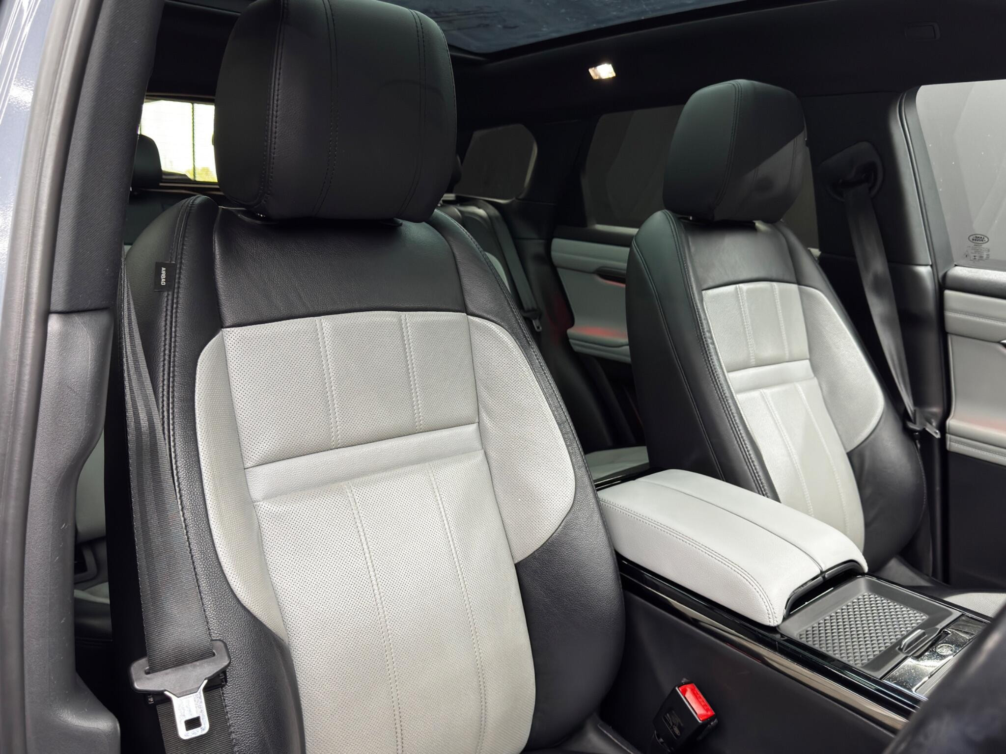 Land Rover Range Rover Evoque 2.0 D180 First Edition Auto 4WD Euro 6 (s/s) 5dr 5dr Automatic 2026