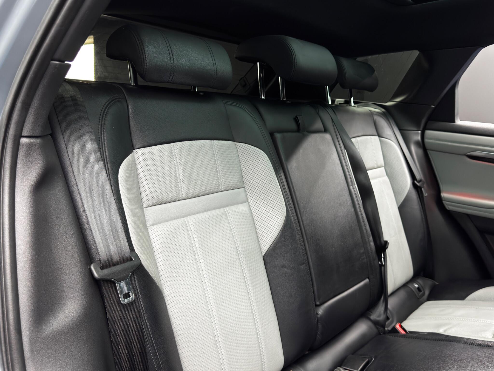 Land Rover Range Rover Evoque 2.0 D180 First Edition Auto 4WD Euro 6 (s/s) 5dr 5dr Automatic 2026