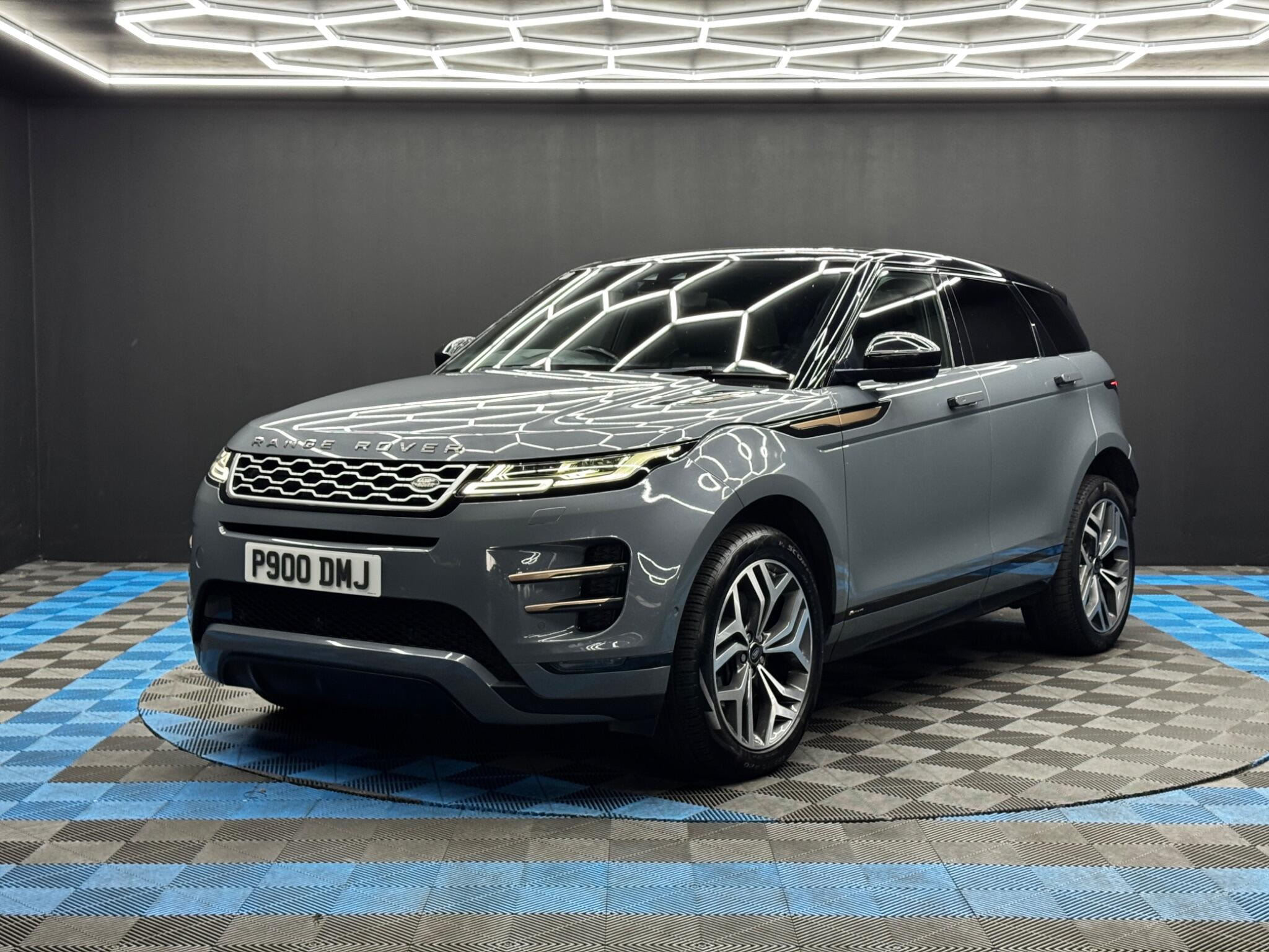 Land Rover Range Rover Evoque 2.0 D180 First Edition Auto 4WD Euro 6 (s/s) 5dr 5dr Automatic 2026