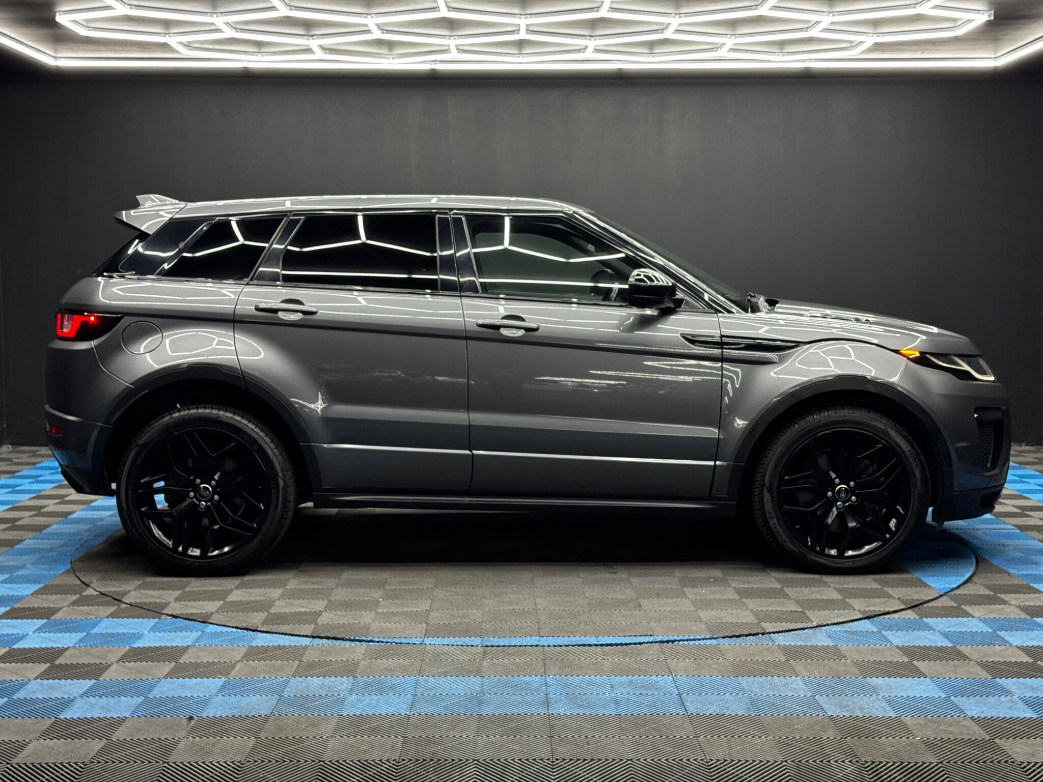 Land Rover Range Rover Evoque 2.0 SD4 HSE Dynamic Auto 4WD Euro 6 (s/s) 5dr 5dr Automatic 2026