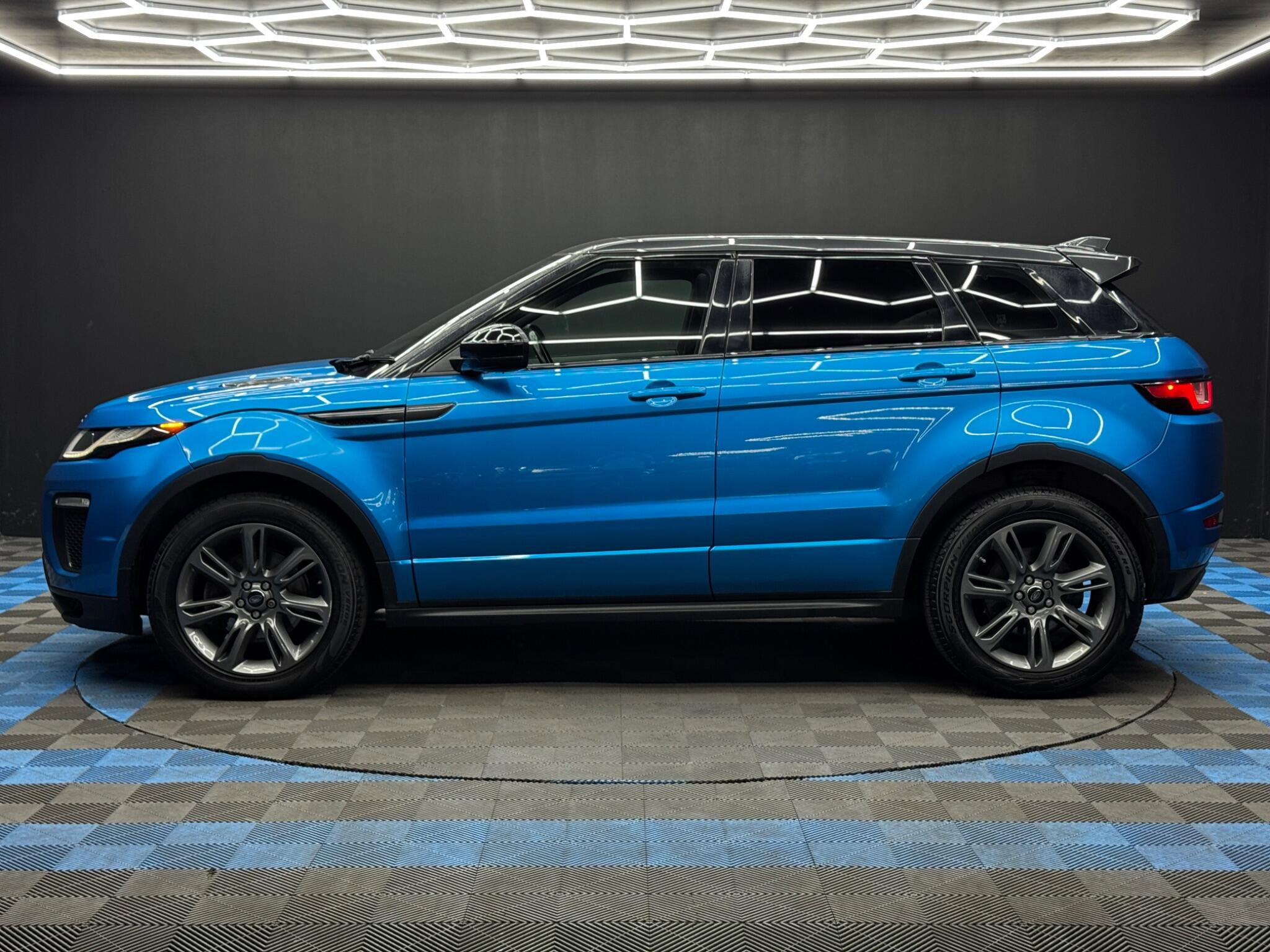 Land Rover Range Rover Evoque 2.0 TD4 Landmark 4WD Euro 6 (s/s) 5dr 5dr Manual 2026