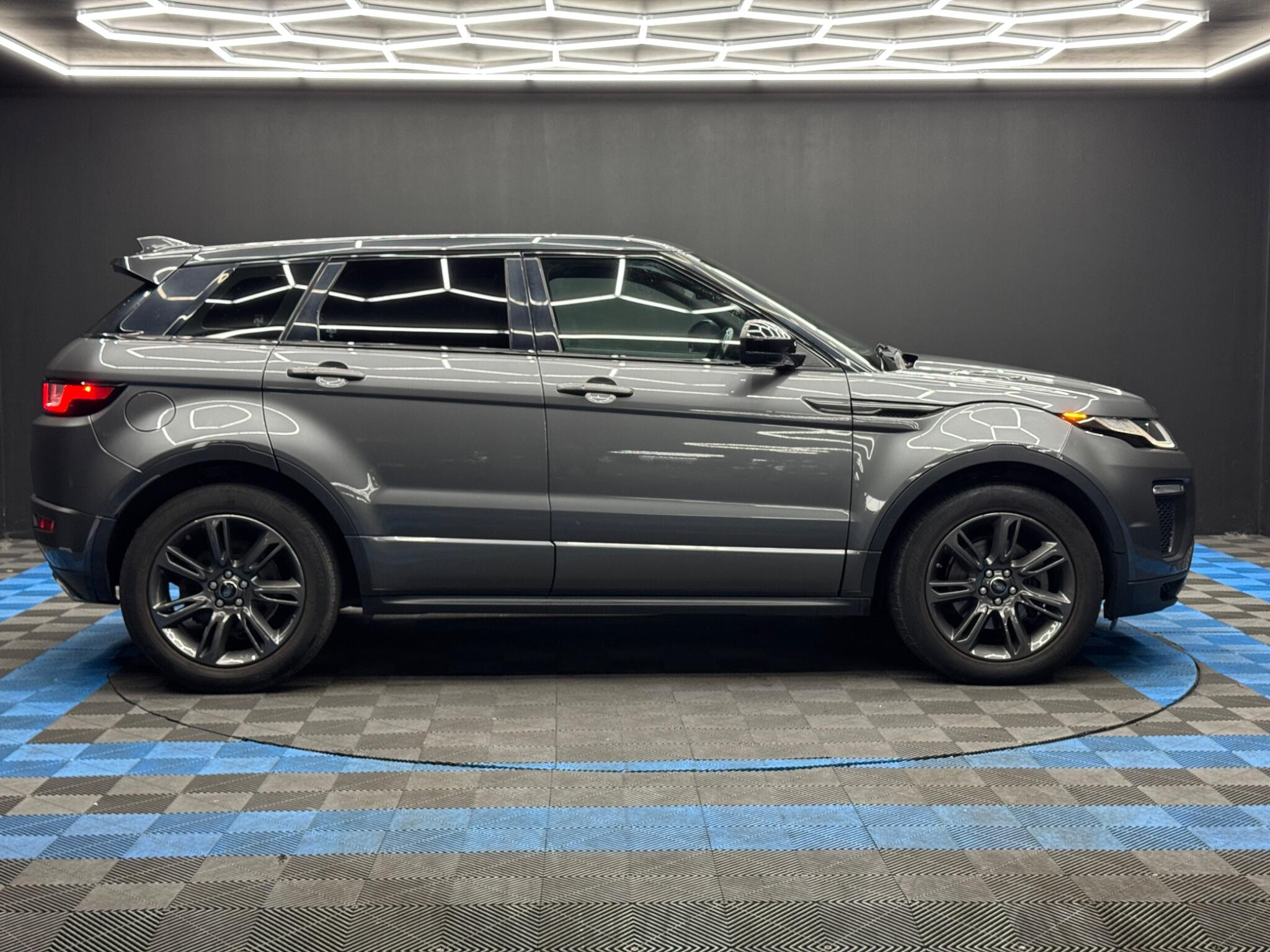 Land Rover Range Rover Evoque 2.0 TD4 Landmark 4WD Euro 6 (s/s) 5dr 5dr Manual 2026