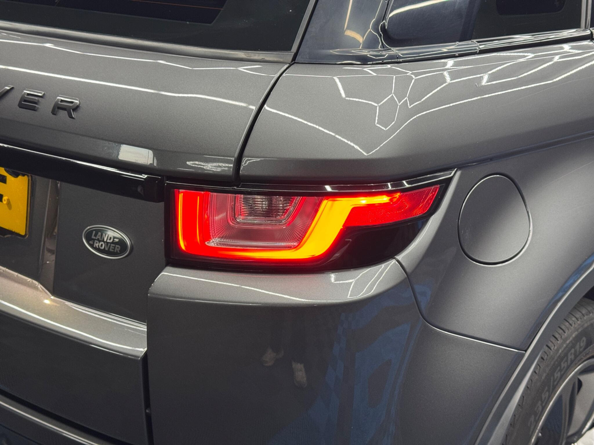 Land Rover Range Rover Evoque 2.0 TD4 Landmark 4WD Euro 6 (s/s) 5dr 5dr Manual 2026