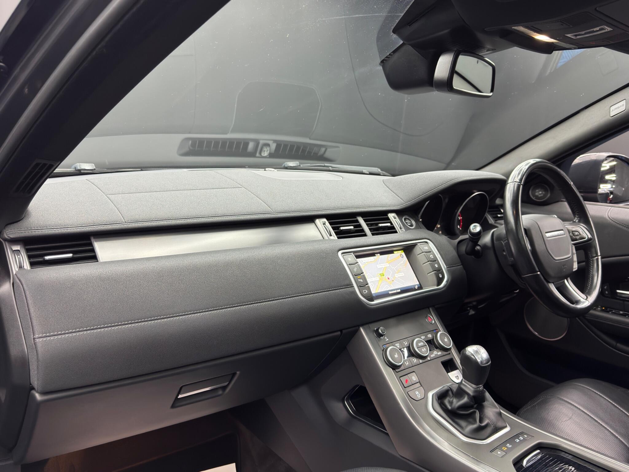 Land Rover Range Rover Evoque 2.0 TD4 Landmark 4WD Euro 6 (s/s) 5dr 5dr Manual 2026