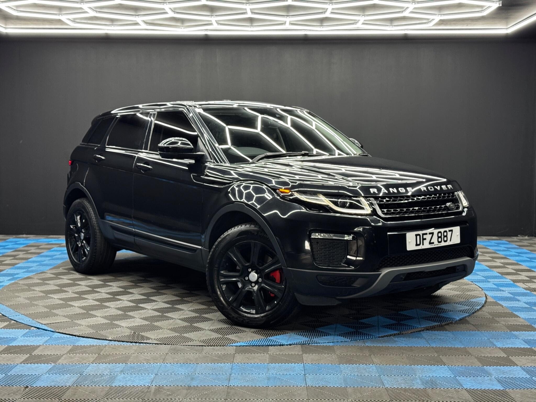 Land Rover Range Rover Evoque 2.0 TD4 SE Tech Auto 4WD Euro 6 (s/s) 5dr 5dr Automatic 2026