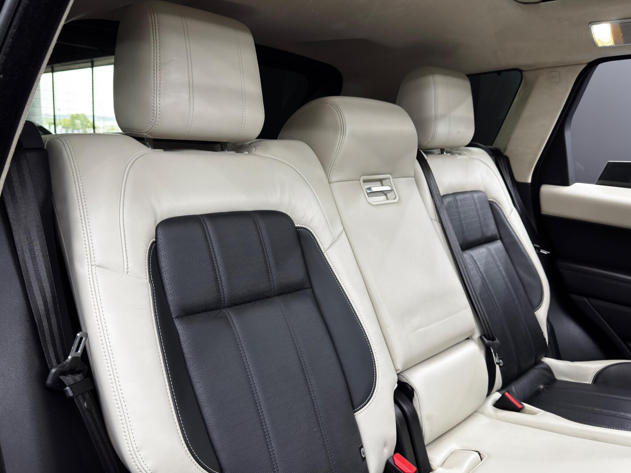 Land Rover Range Rover Sport 3.0 SD V6 Autobiography Dynamic Auto 4WD Euro 6 (s/s) 5dr 5dr Automatic 2026