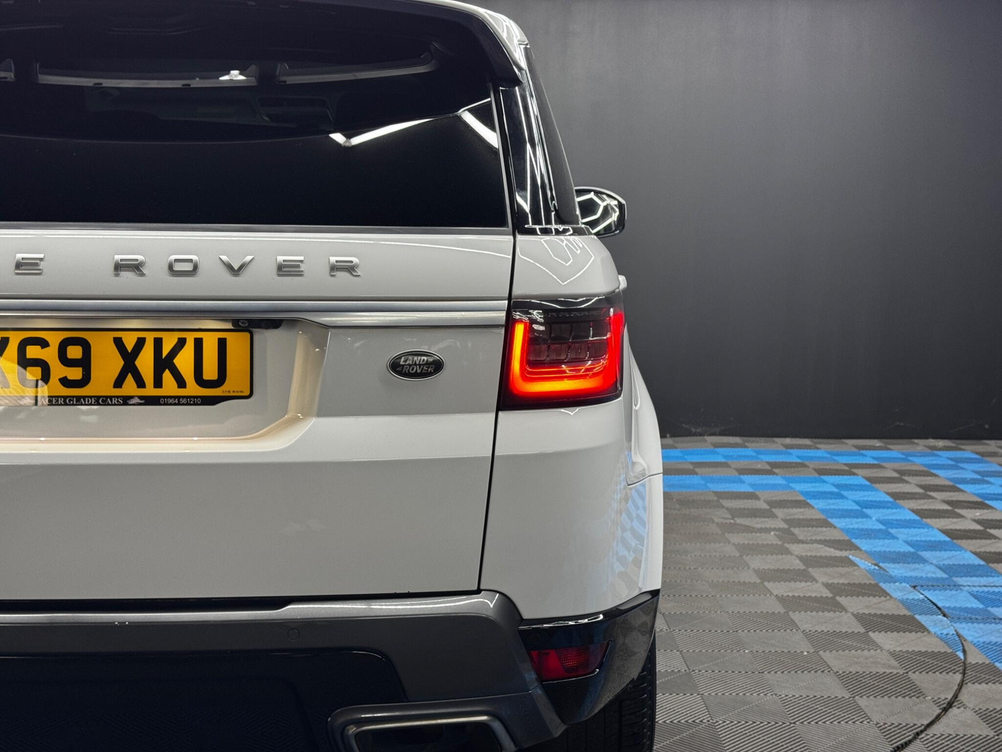 Land Rover Range Rover Sport 3.0 SD V6 HSE Auto 4WD Euro 6 (s/s) 5dr 5dr Automatic 2026
