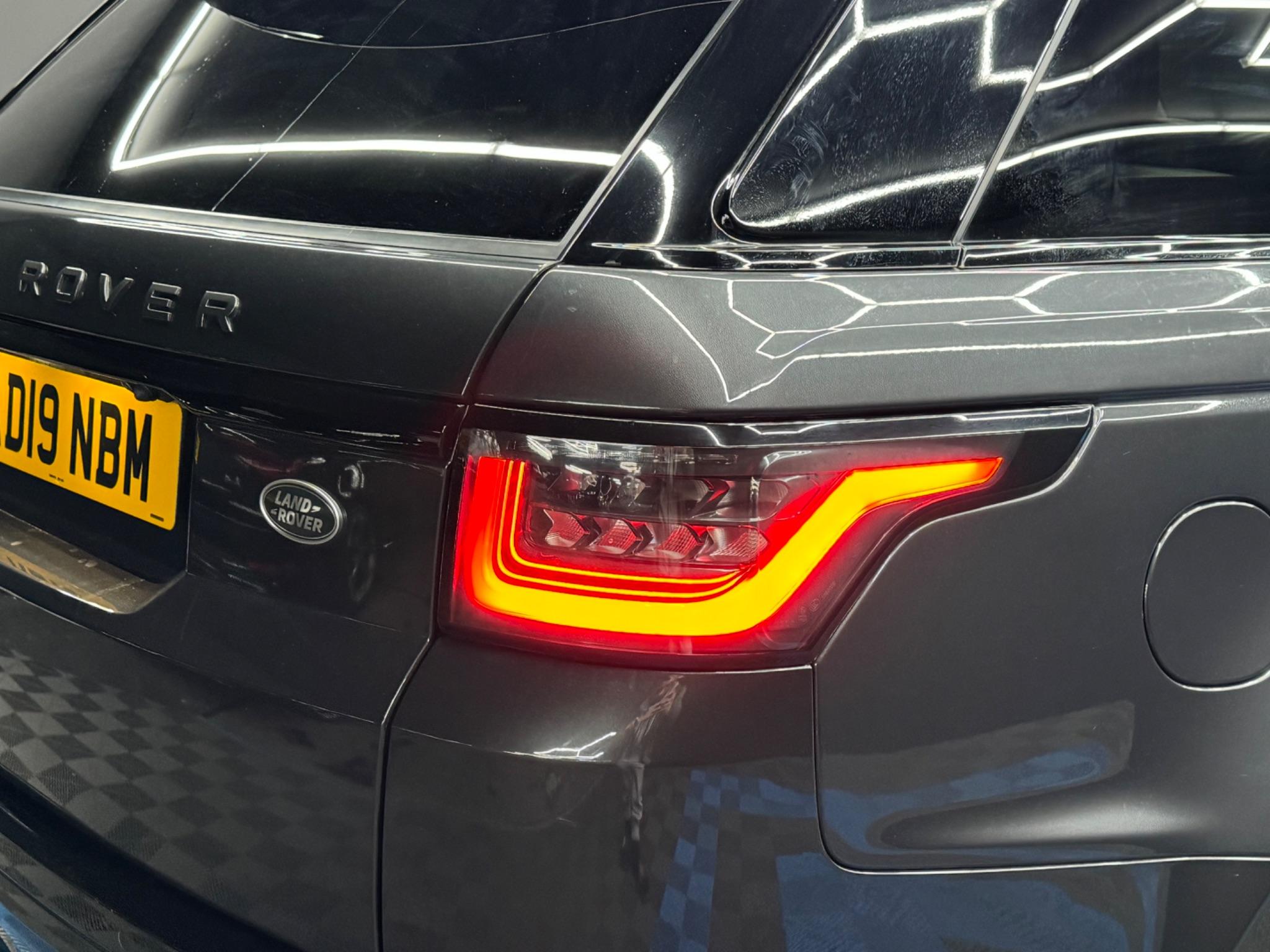 Land Rover Range Rover Sport 3.0 SD V6 HSE Dynamic Auto 4WD Euro 6 (s/s) 5dr 5dr Automatic 2026