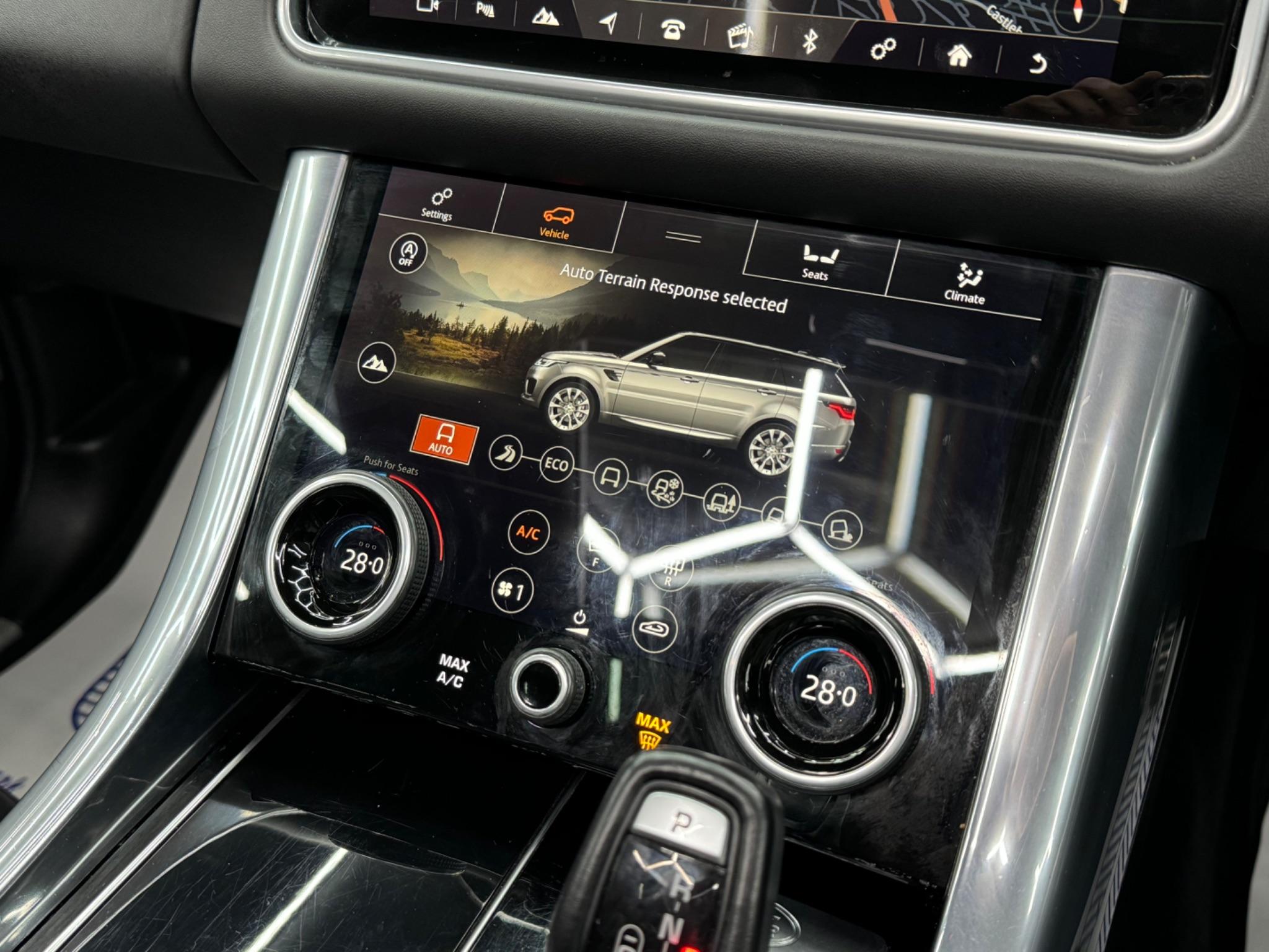 Land Rover Range Rover Sport 3.0 SD V6 HSE Dynamic Auto 4WD Euro 6 (s/s) 5dr 5dr Automatic 2026