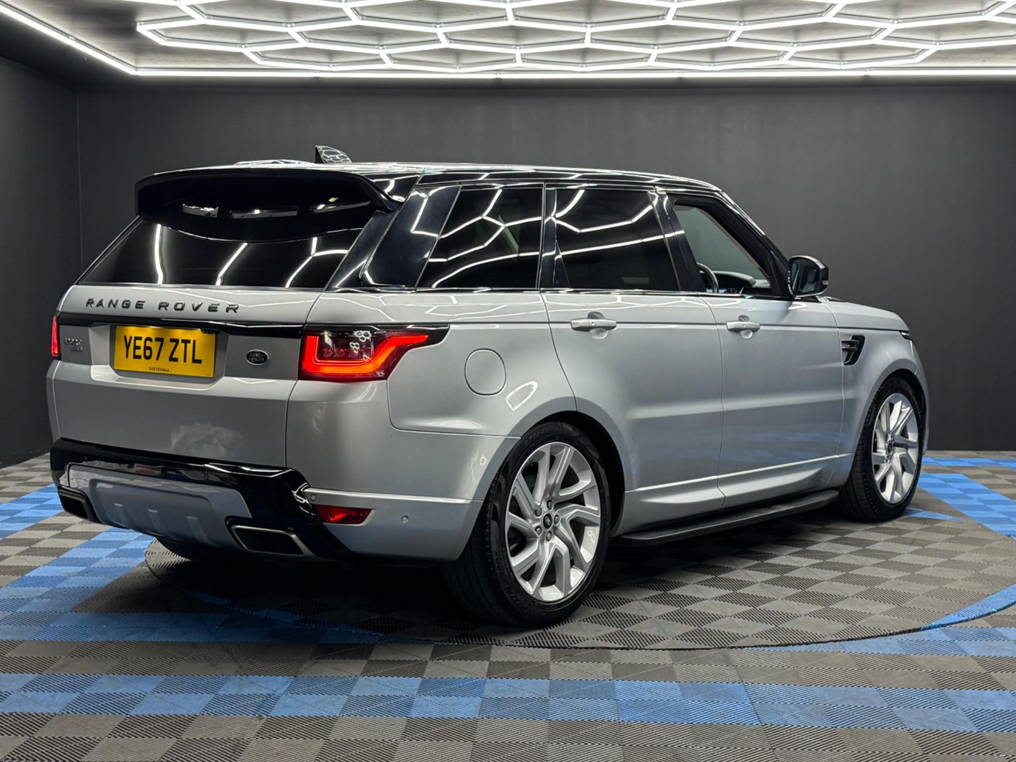 Land Rover Range Rover Sport 3.0 SD V6 HSE Dynamic Auto 4WD Euro 6 (s/s) 5dr 5dr Automatic 2026