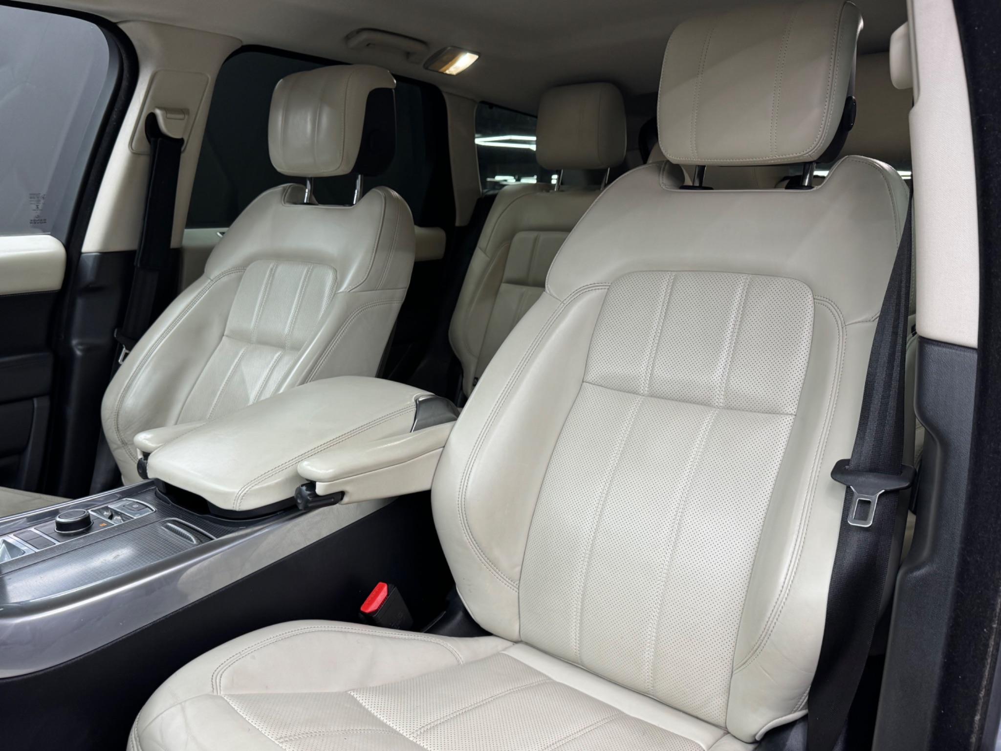 Land Rover Range Rover Sport 3.0 SD V6 HSE Dynamic Auto 4WD Euro 6 (s/s) 5dr 5dr Automatic 2026