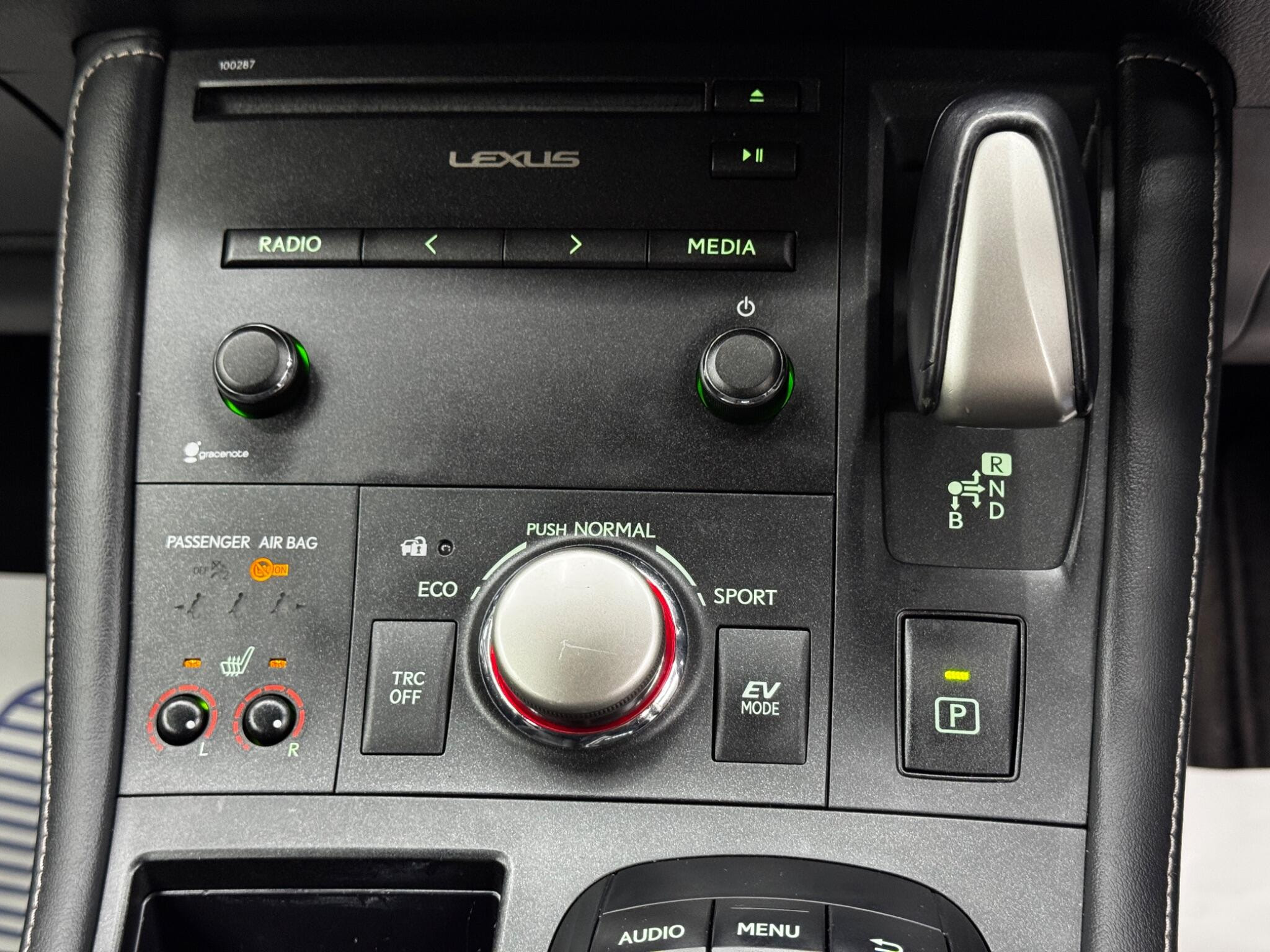 Lexus CT 1.8 200h Advance CVT Euro 6 (s/s) 5dr 5dr Automatic 2026