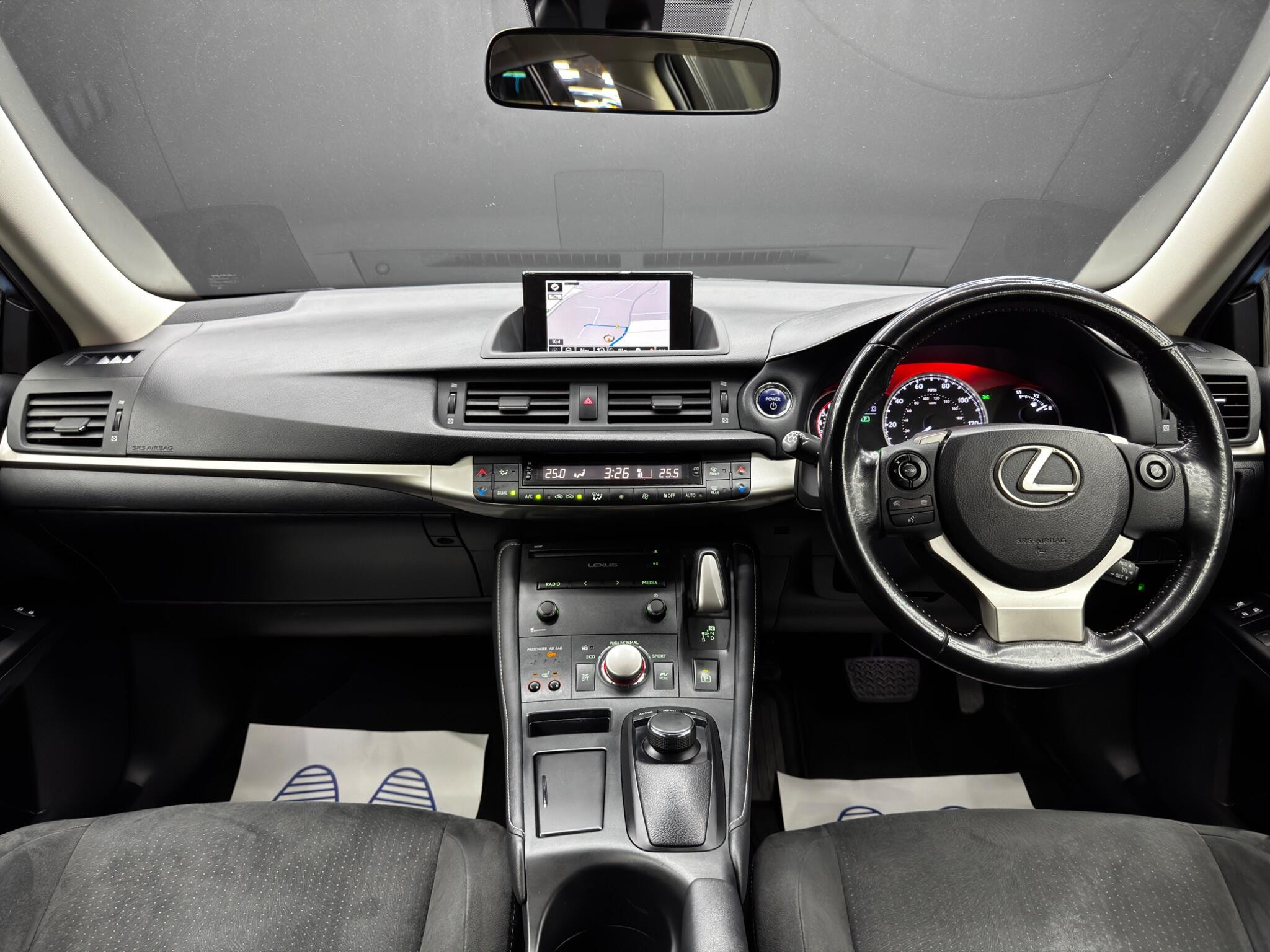 Lexus CT 1.8 200h Advance CVT Euro 6 (s/s) 5dr 5dr Automatic 2026