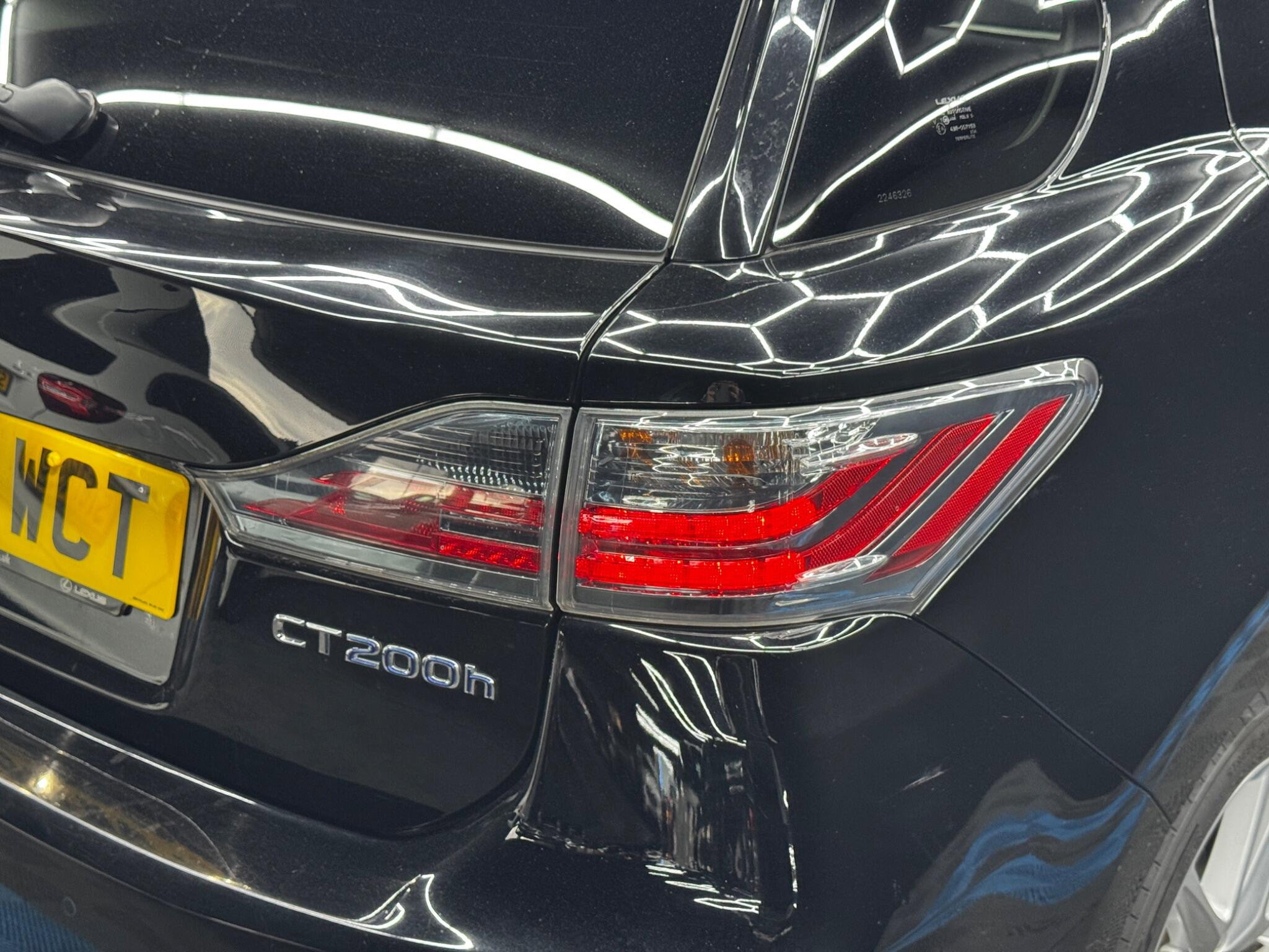 Lexus CT 1.8 200h Advance CVT Euro 6 (s/s) 5dr 5dr Automatic 2026