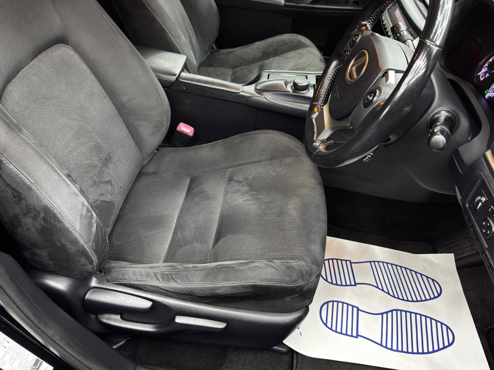 Lexus CT 1.8 200h Advance CVT Euro 6 (s/s) 5dr 5dr Automatic 2026