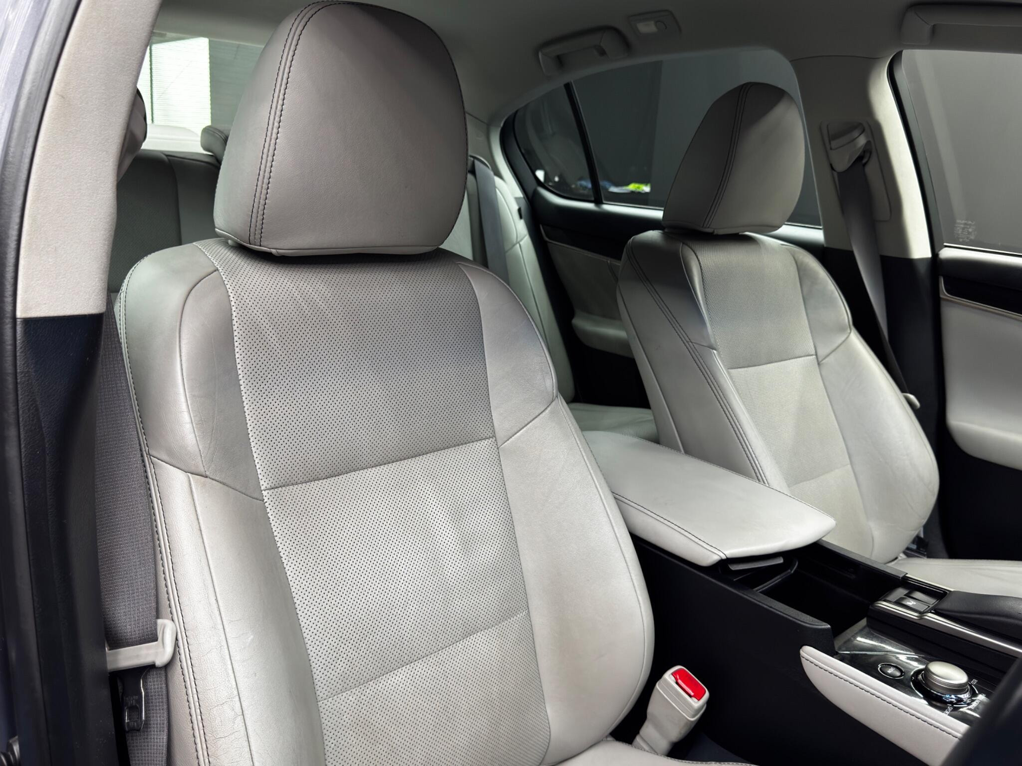 Lexus GS 2.5 250 V6 Luxury Auto Euro 5 4dr 4dr Automatic 2026