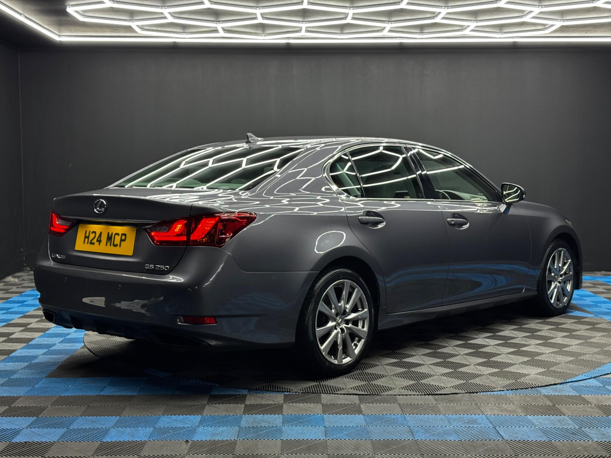 Lexus GS 2.5 250 V6 Luxury Auto Euro 5 4dr 4dr Automatic 2026