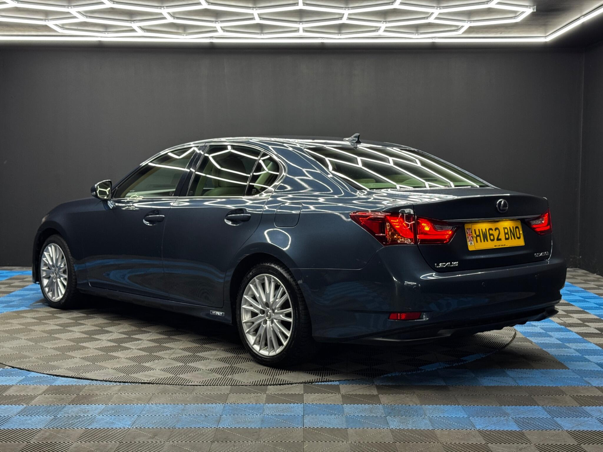 Lexus GS 3.5 450h V6 Premier Saloon 4dr Petrol Hybrid CVT Euro 5 (s/s) (345 ps) 4dr Automatic 2026