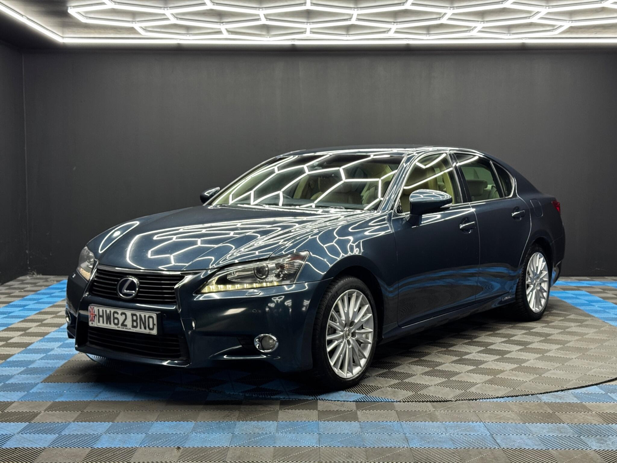 Lexus GS 3.5 450h V6 Premier Saloon 4dr Petrol Hybrid CVT Euro 5 (s/s) (345 ps) 4dr Automatic 2026