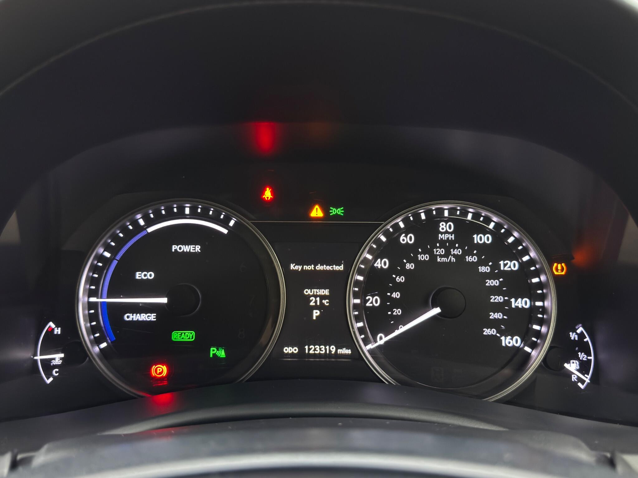 Lexus GS 3.5 450h V6 Premier Saloon 4dr Petrol Hybrid CVT Euro 5 (s/s) (345 ps) 4dr Automatic 2026