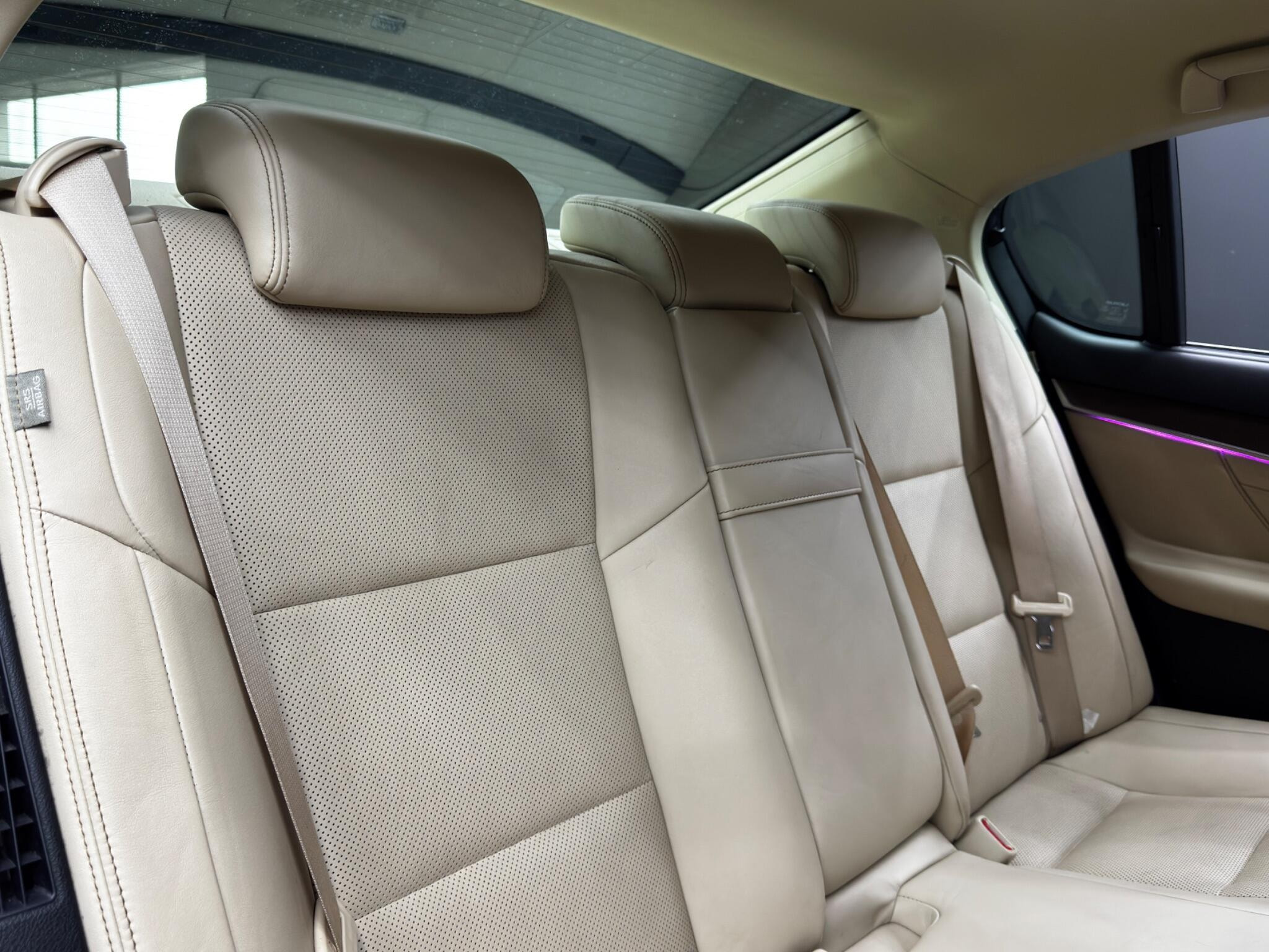 Lexus GS 3.5 450h V6 Premier Saloon 4dr Petrol Hybrid CVT Euro 5 (s/s) (345 ps) 4dr Automatic 2026