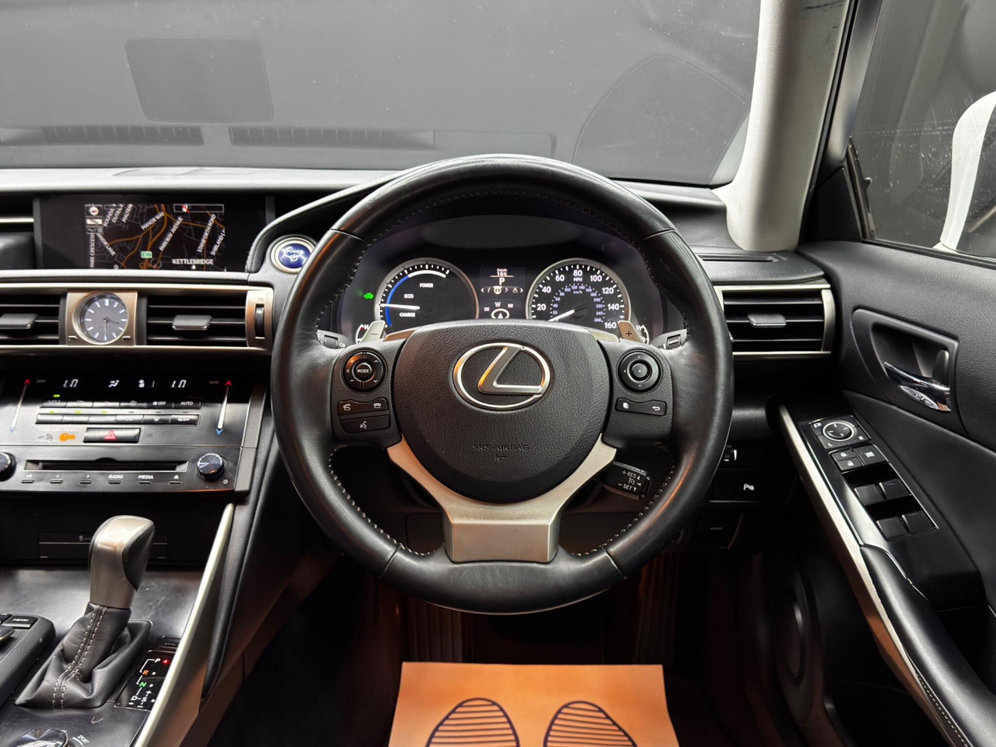 Lexus IS 2.5 300h Luxury E-CVT Euro 5 (s/s) 4dr 4dr Automatic 2026