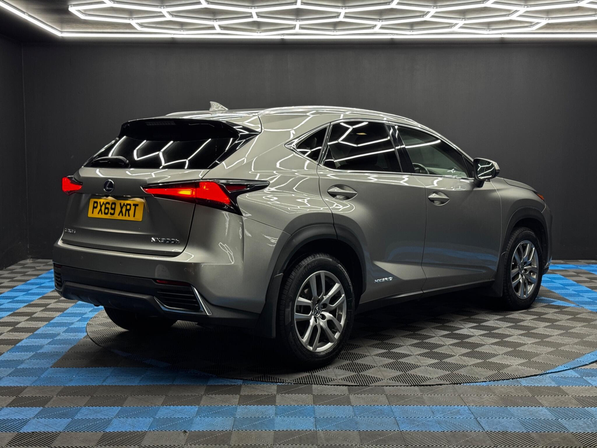 Lexus NX 2.5 300h GPF E-CVT 4WD Euro 6 (s/s) 5dr 5dr Automatic 2026
