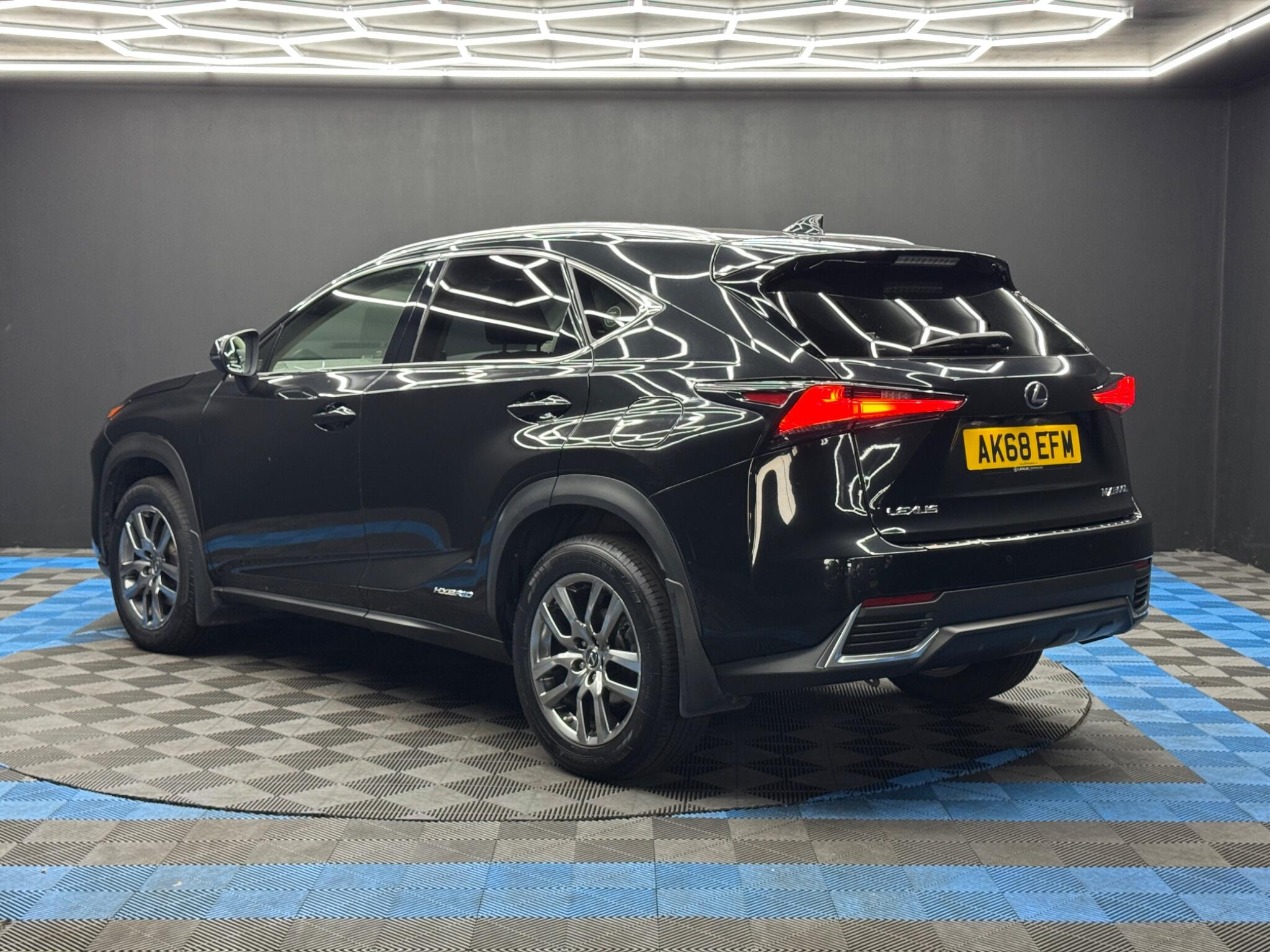Lexus NX 2.5 300h Premium E-CVT 4WD Euro 6 (s/s) 5dr 5dr Automatic 2026