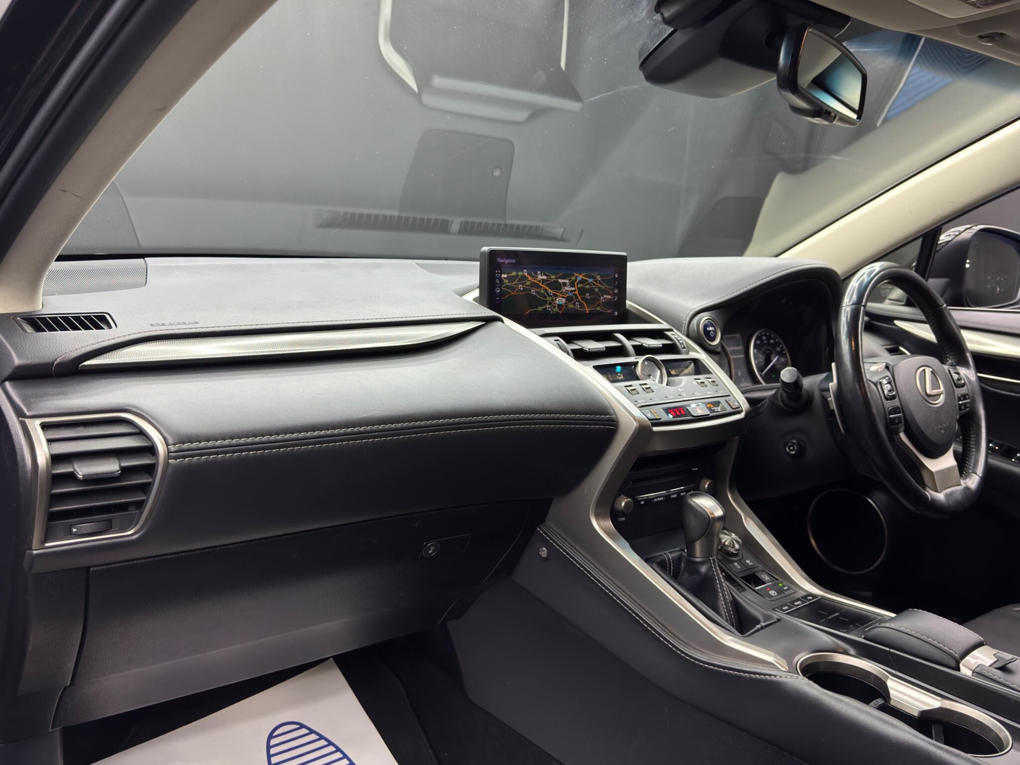 Lexus NX 2.5 300h Premium E-CVT 4WD Euro 6 (s/s) 5dr 5dr Automatic 2026