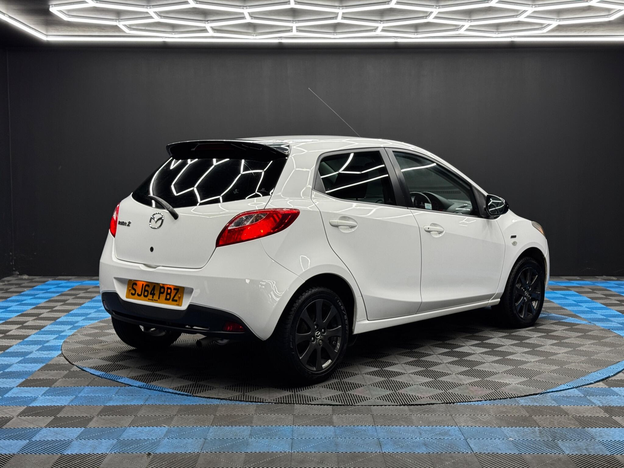 Mazda Mazda2 1.3 Colour Edition Euro 5 5dr 5dr Manual 2026