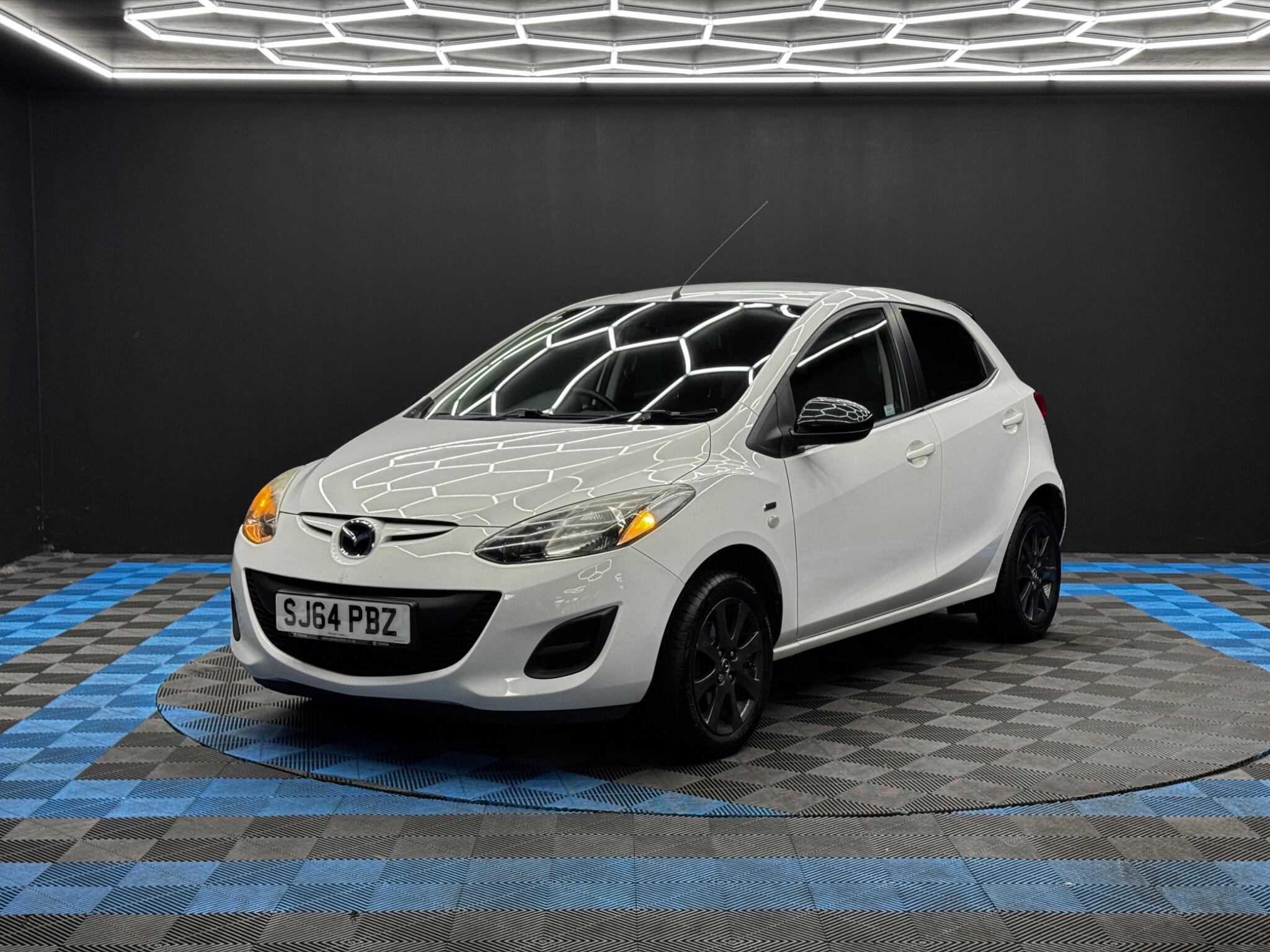 Mazda Mazda2 1.3 Colour Edition Euro 5 5dr 5dr Manual 2026