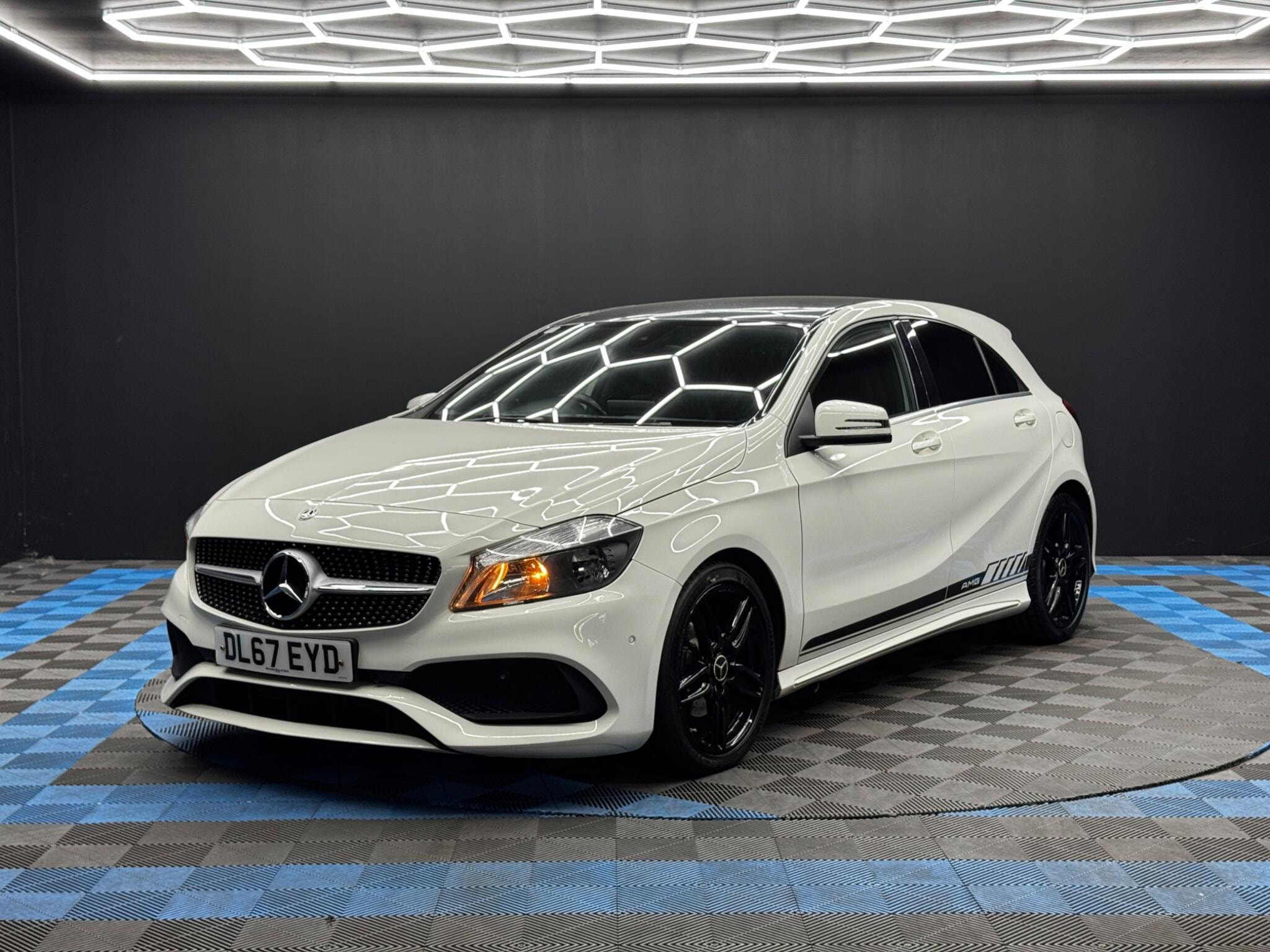 Mercedes-Benz A Class 1.5 A180d AMG Line (Executive) Euro 6 (s/s) 5dr 5dr Manual 2026