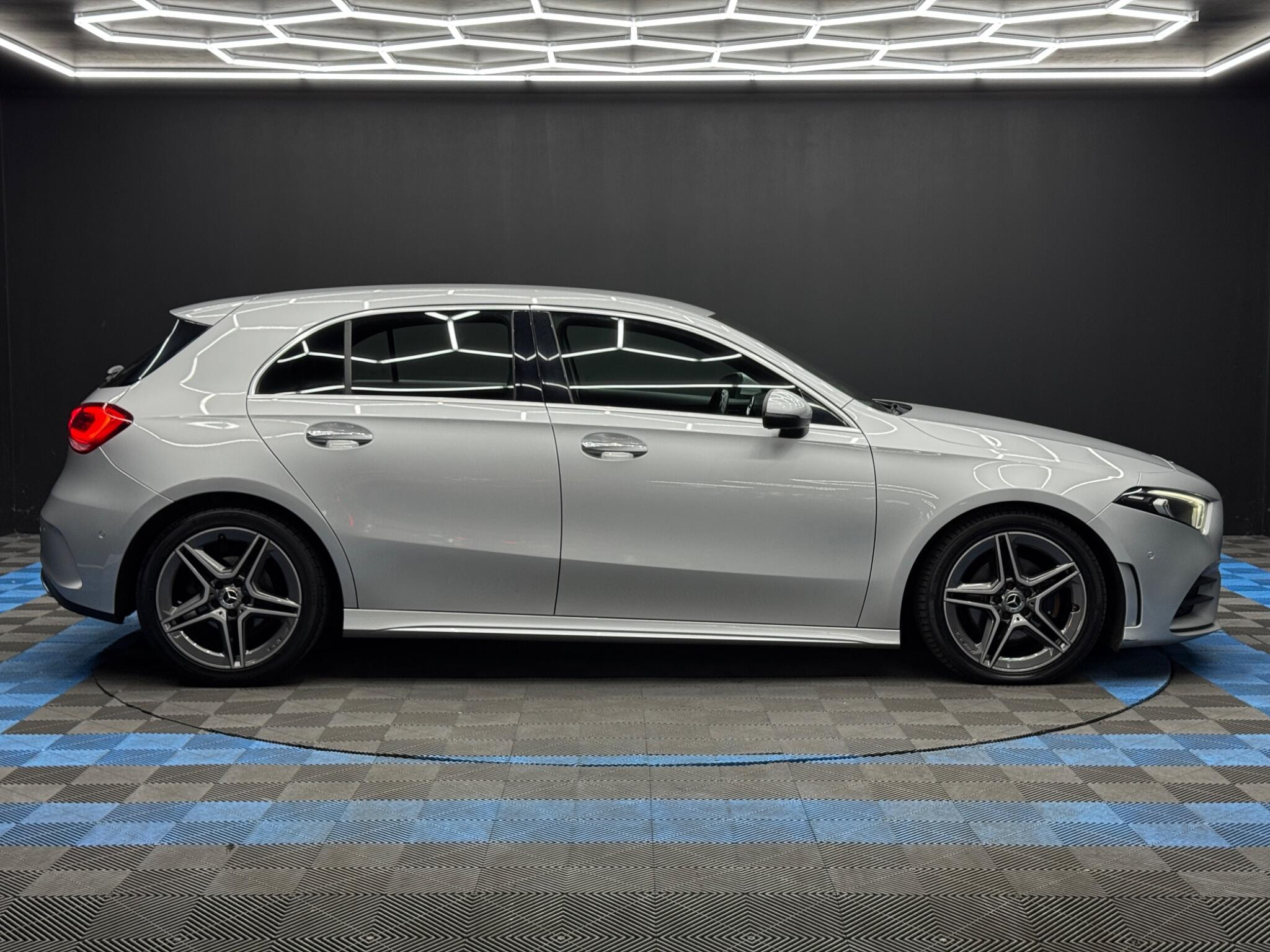 Mercedes-Benz A Class 1.5 A180d AMG Line (Premium) 7G-DCT Euro 6 (s/s) 5dr 5dr Automatic 2026