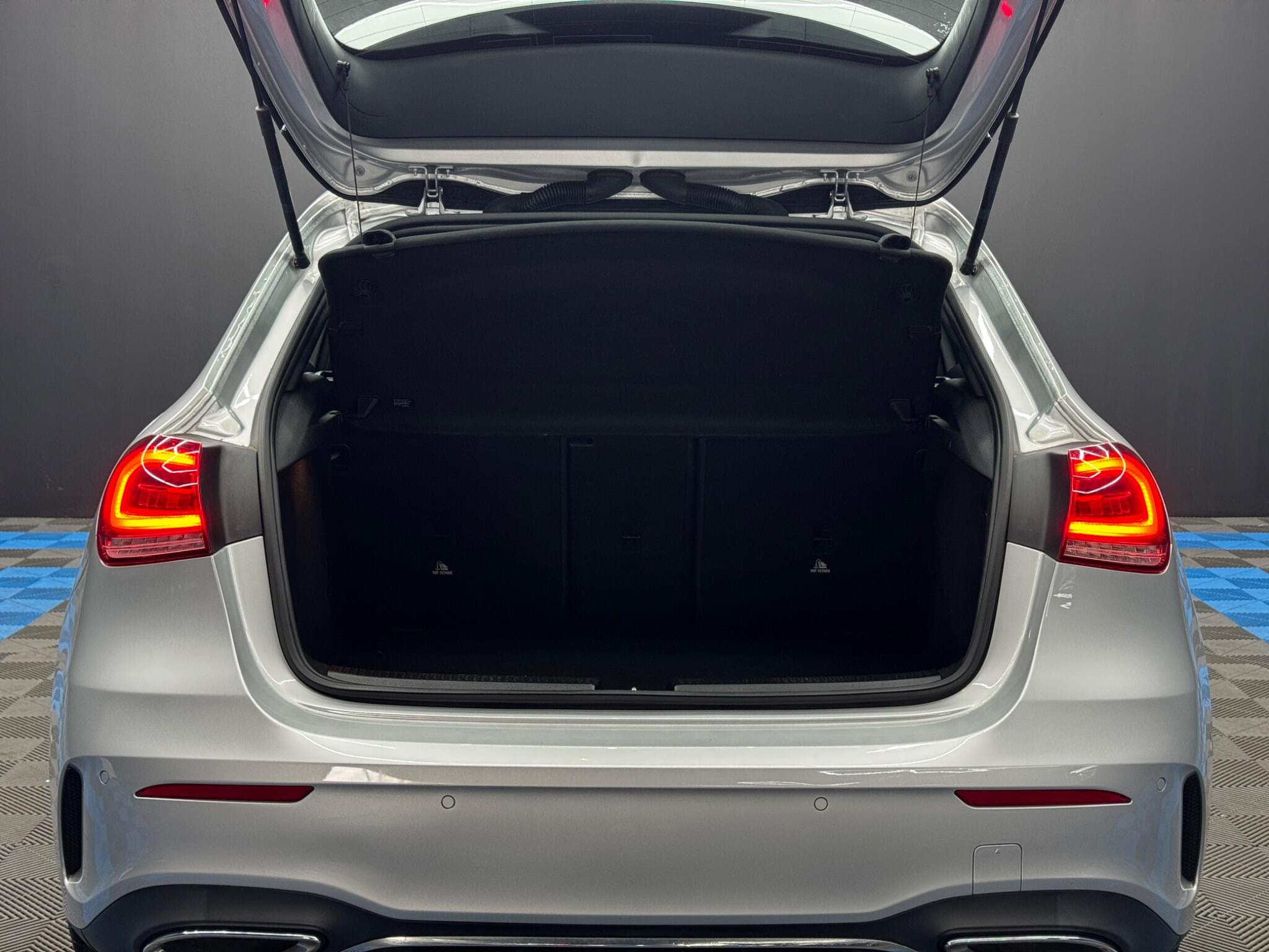 Mercedes-Benz A Class 1.5 A180d AMG Line (Premium) 7G-DCT Euro 6 (s/s) 5dr 5dr Automatic 2026