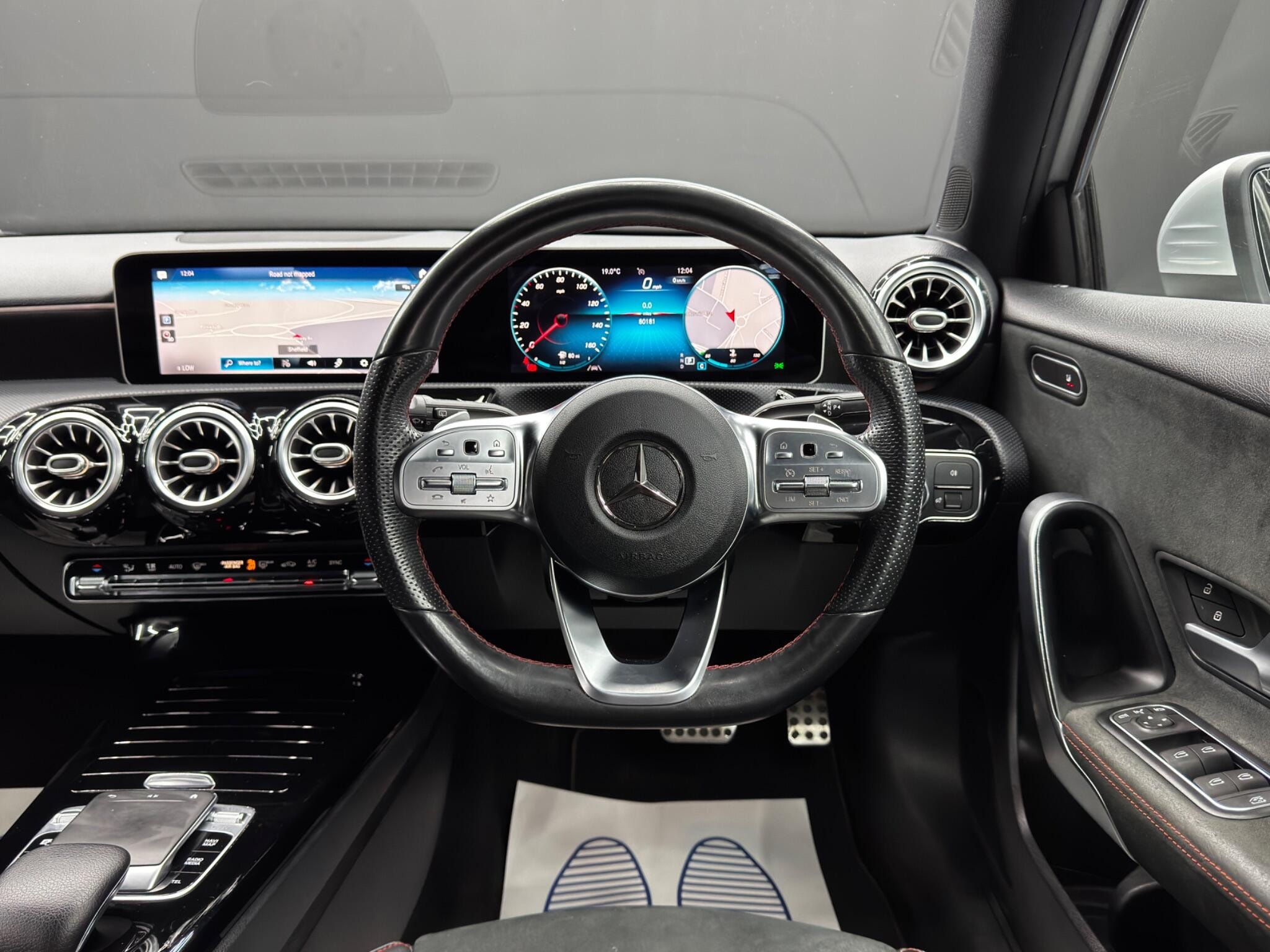 Mercedes-Benz A Class 1.5 A180d AMG Line (Premium) 7G-DCT Euro 6 (s/s) 5dr 5dr Automatic 2026