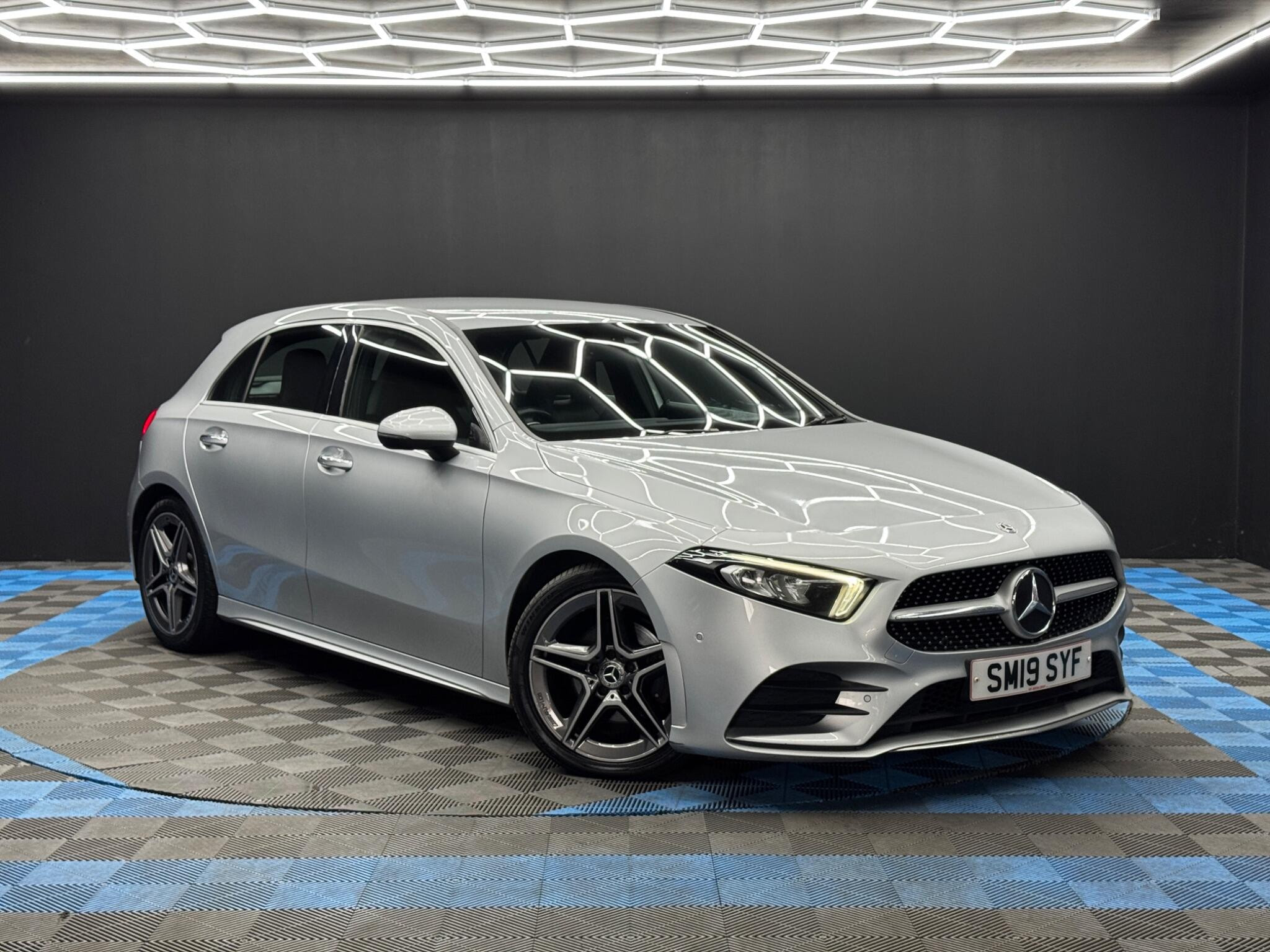 Mercedes-Benz A Class 1.5 A180d AMG Line (Premium) 7G-DCT Euro 6 (s/s) 5dr 5dr Automatic 2026