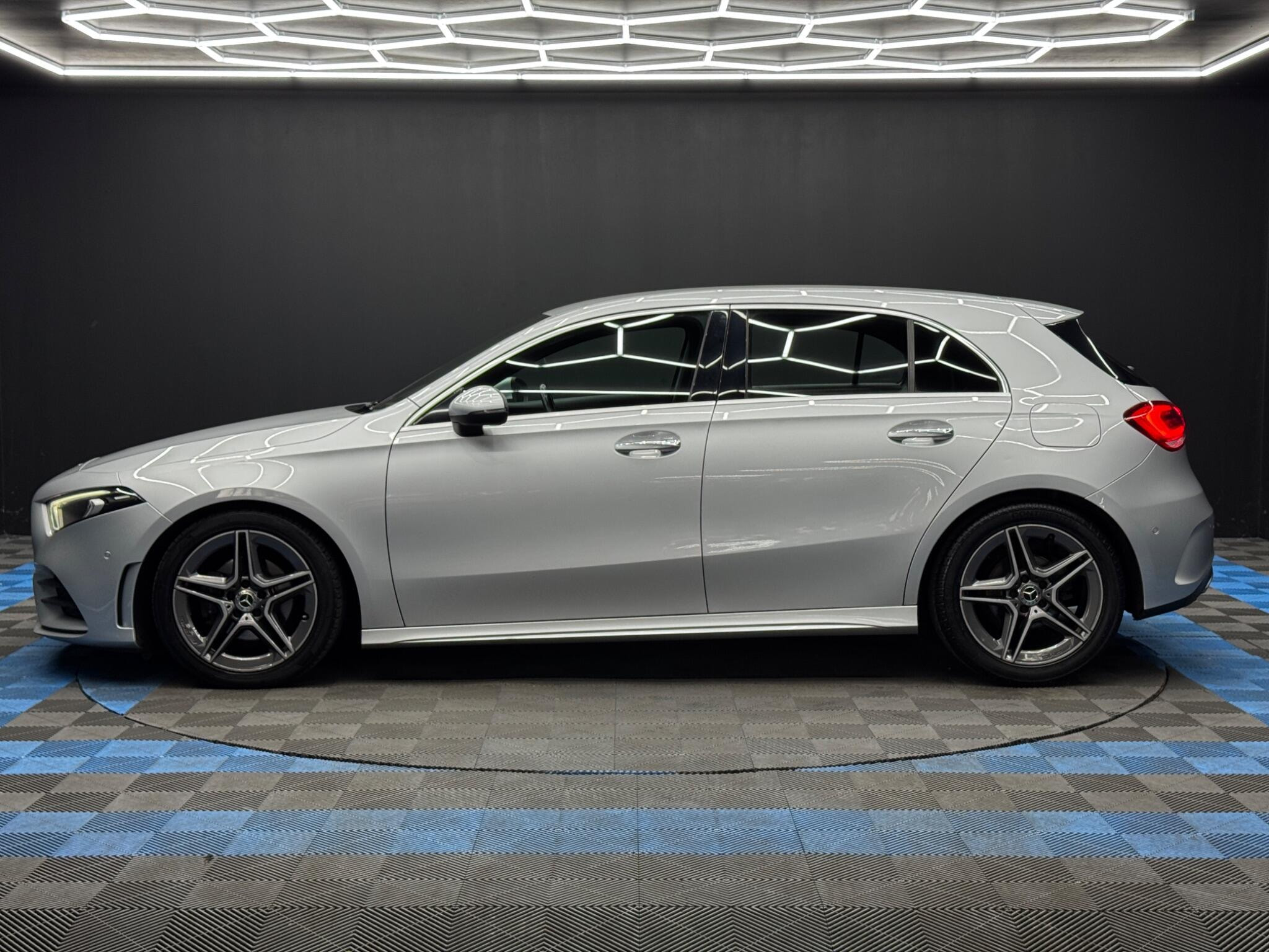 Mercedes-Benz A Class 1.5 A180d AMG Line (Premium) 7G-DCT Euro 6 (s/s) 5dr 5dr Automatic 2026