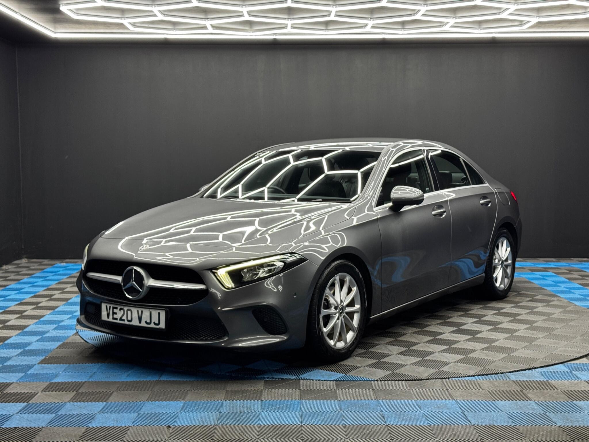 Mercedes-Benz A Class 1.5 A180d Sport (Executive) 7G-DCT Euro 6 (s/s) 4dr 4dr Automatic 2026