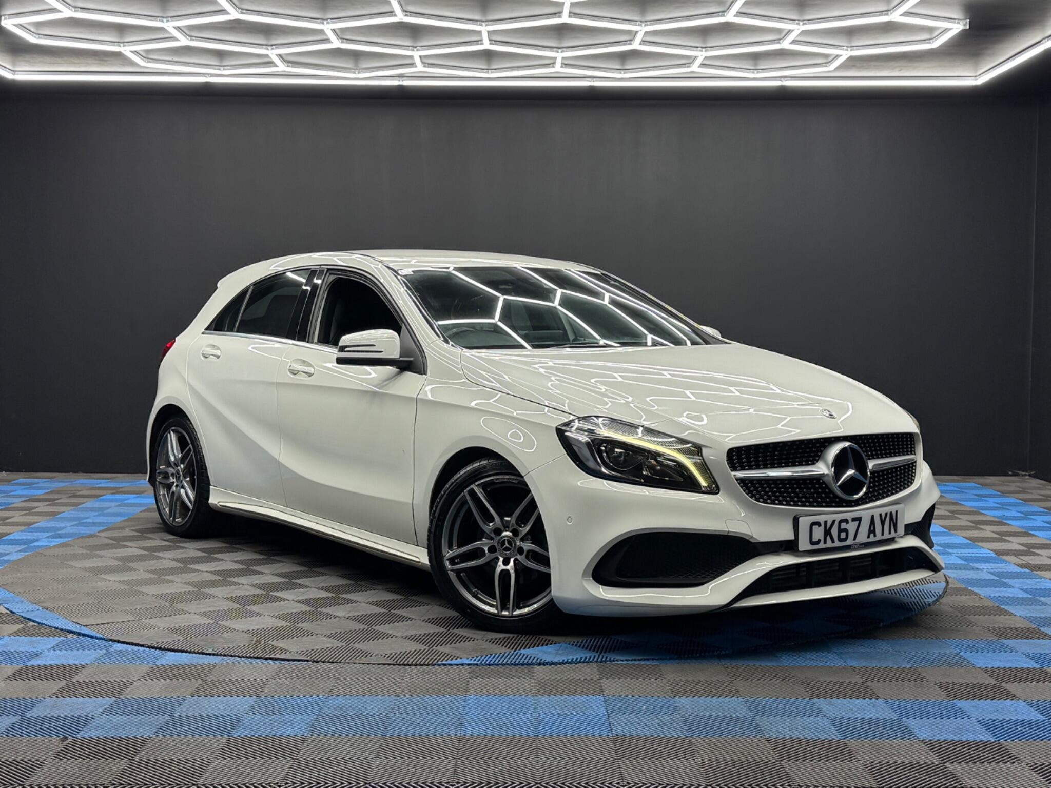 Mercedes-Benz A Class 1.6 A160 AMG Line (Premium) Euro 6 (s/s) 5dr 5dr Manual 2026