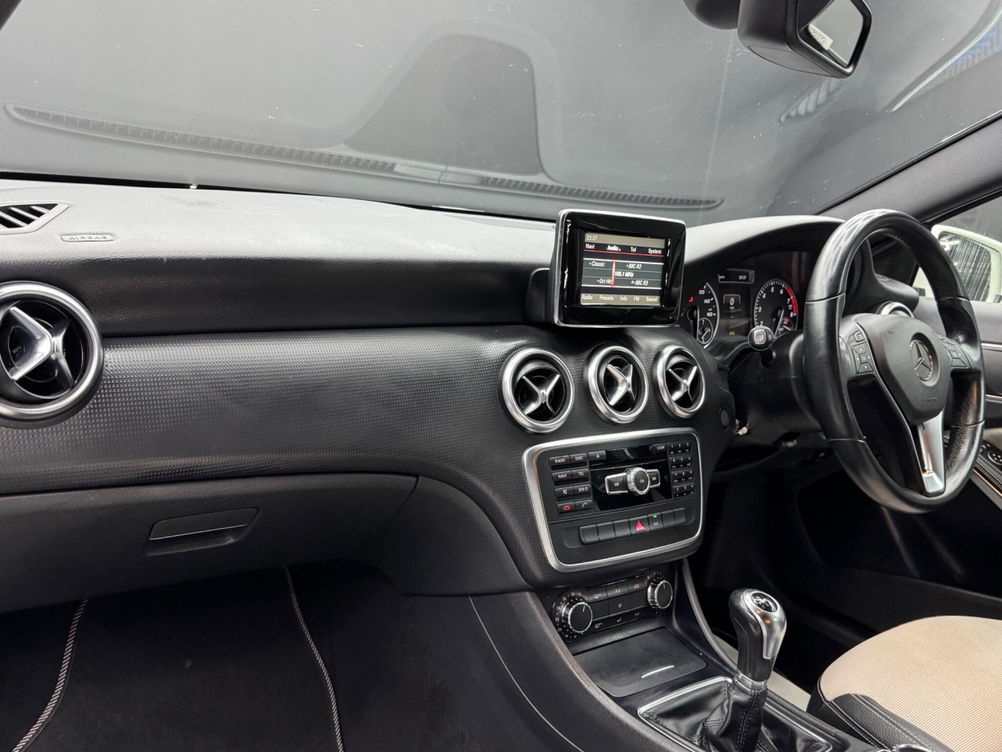 Mercedes-Benz A Class 1.6 A180 SE Euro 6 (s/s) 5dr 5dr Manual 2026