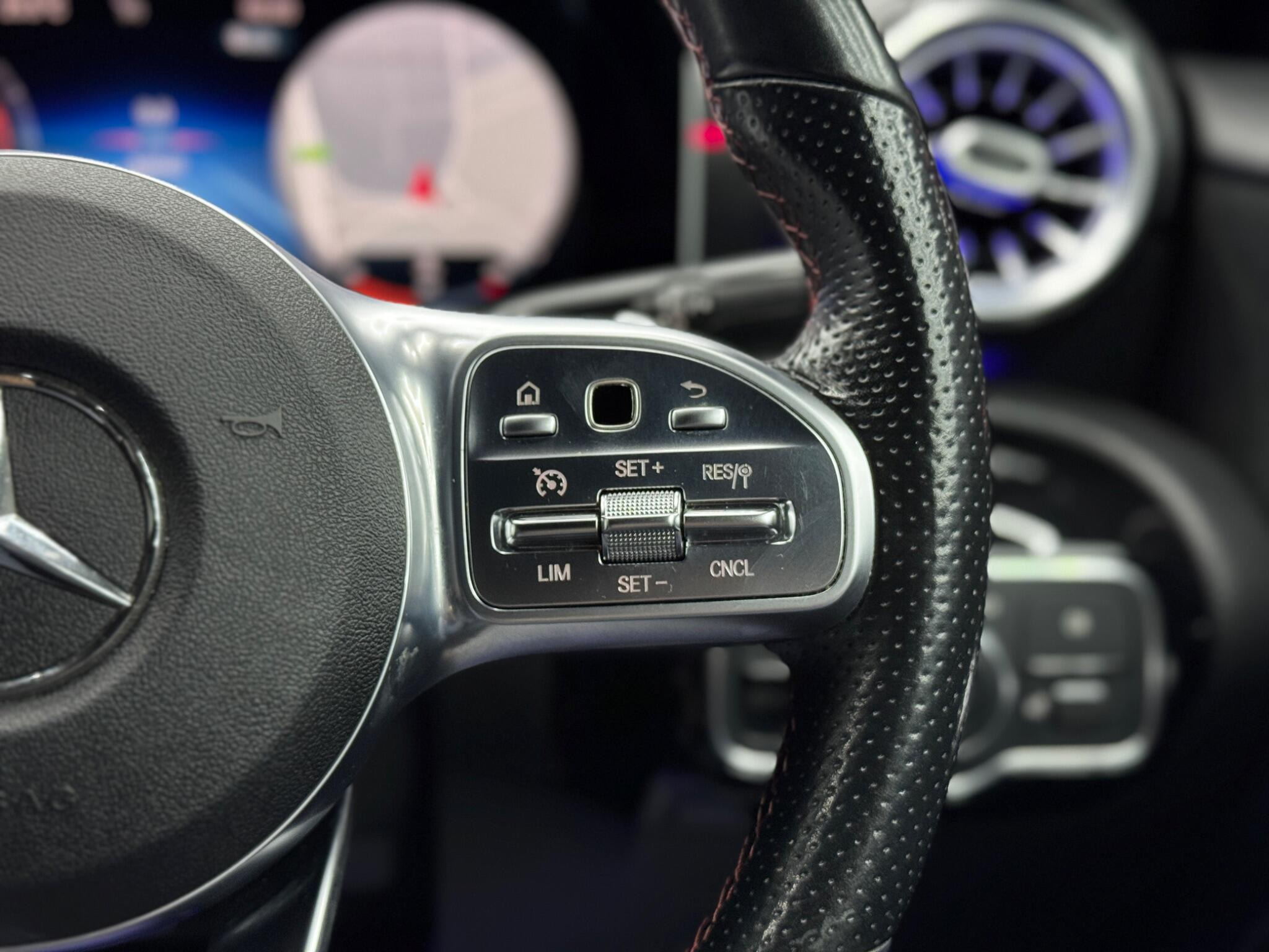 Mercedes-Benz A Class 2.0 A200d AMG Line (Premium) 8G-DCT Euro 6 (s/s) 5dr 5dr Automatic 2026