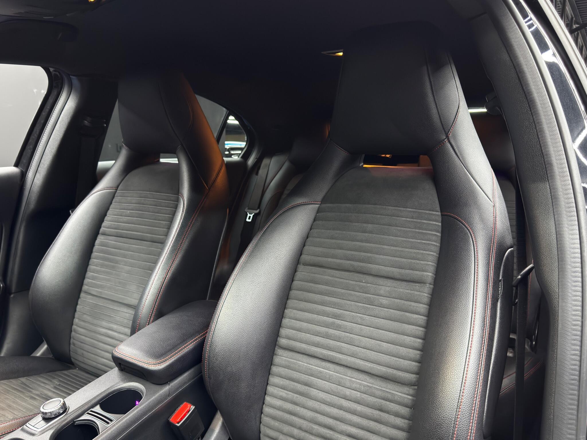 Mercedes-Benz A Class 2.1 A200d AMG Line (Premium) 7G-DCT Euro 6 (s/s) 5dr 5dr Automatic 2026