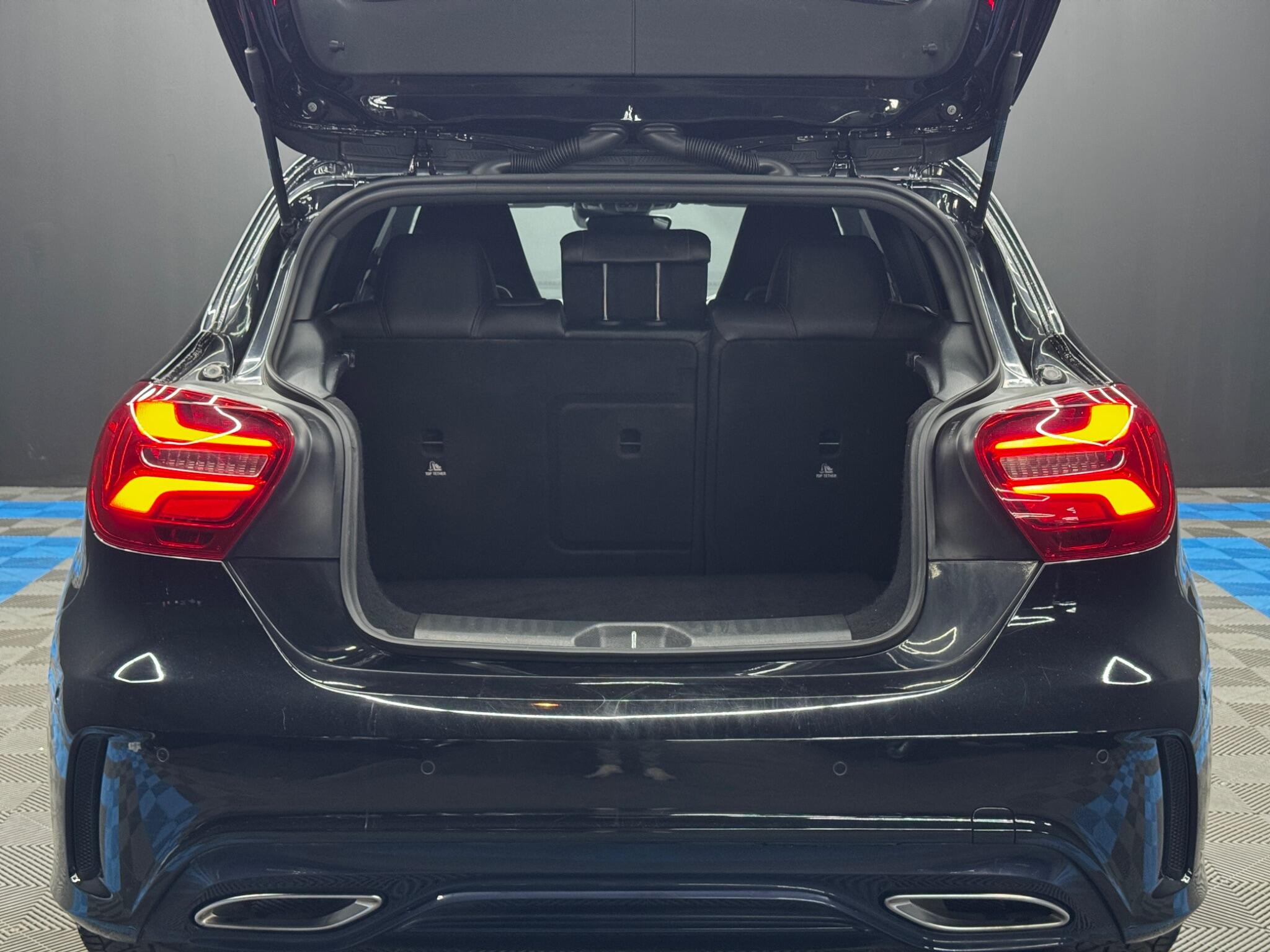 Mercedes-Benz A Class 2.1 A200d AMG Line (Premium) 7G-DCT Euro 6 (s/s) 5dr 5dr Automatic 2026