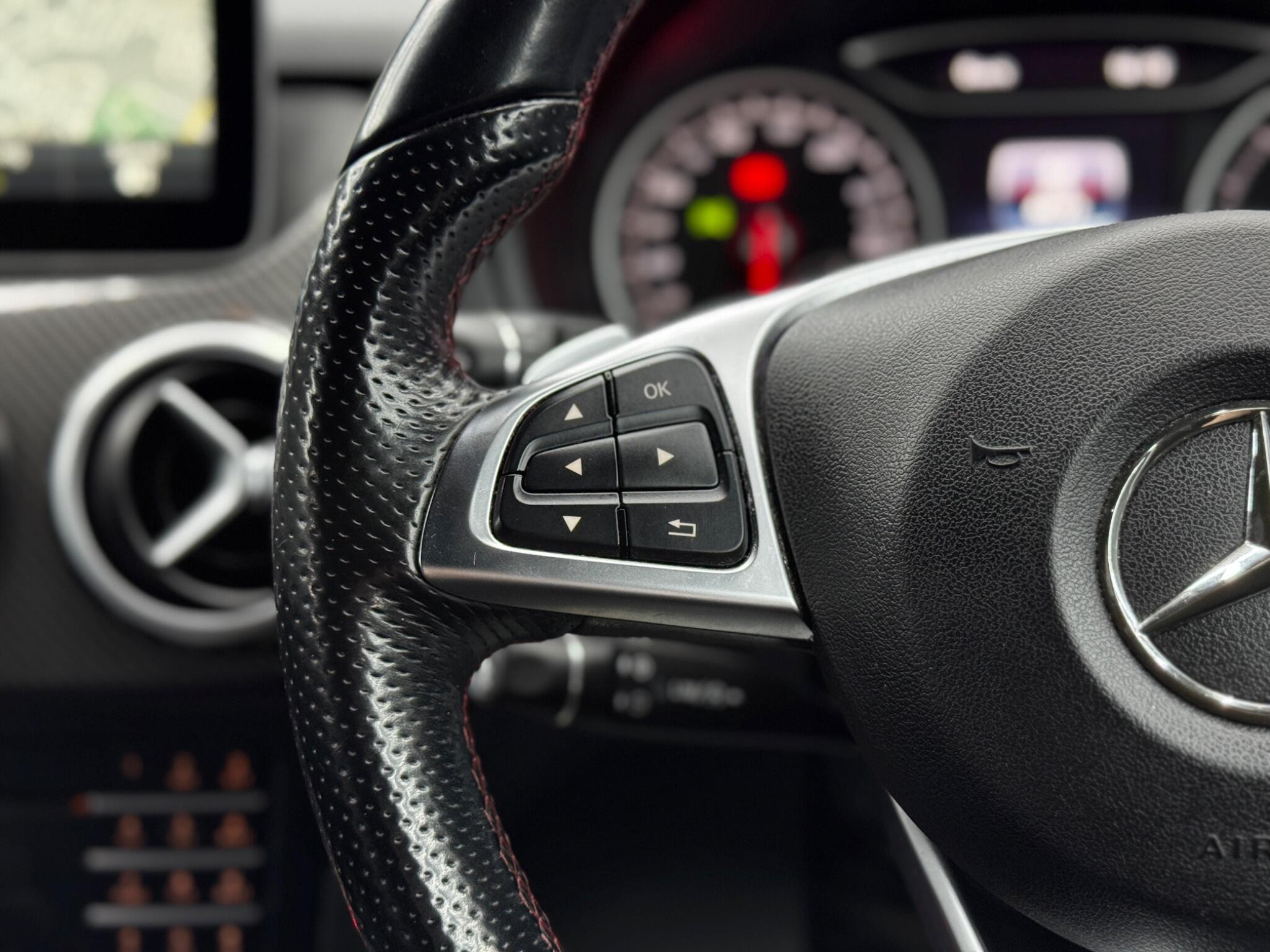 Mercedes-Benz B Class 1.5 B180d AMG Line (Executive) 7G-DCT Euro 6 (s/s) 5dr 5dr Automatic 2026