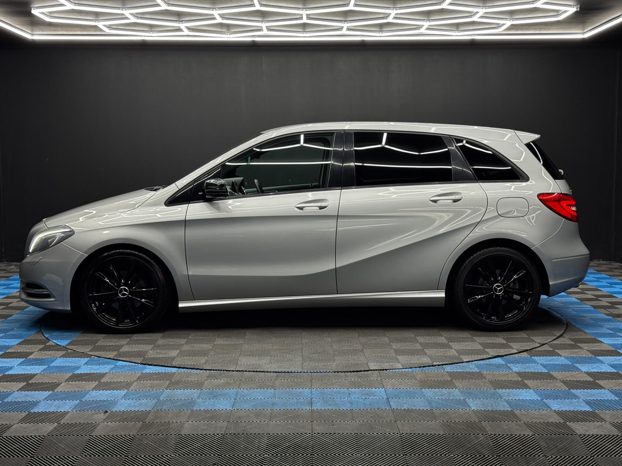 Mercedes-Benz B Class 1.6 B180 BlueEfficiency Sport Euro 5 (s/s) 5dr 5dr Manual 2026